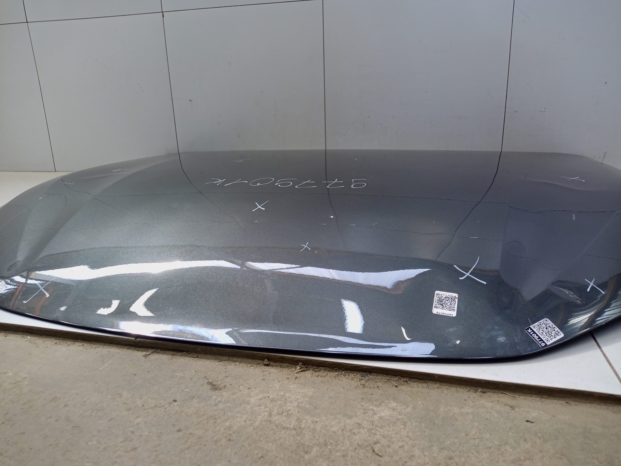 Капот Changan Lamore