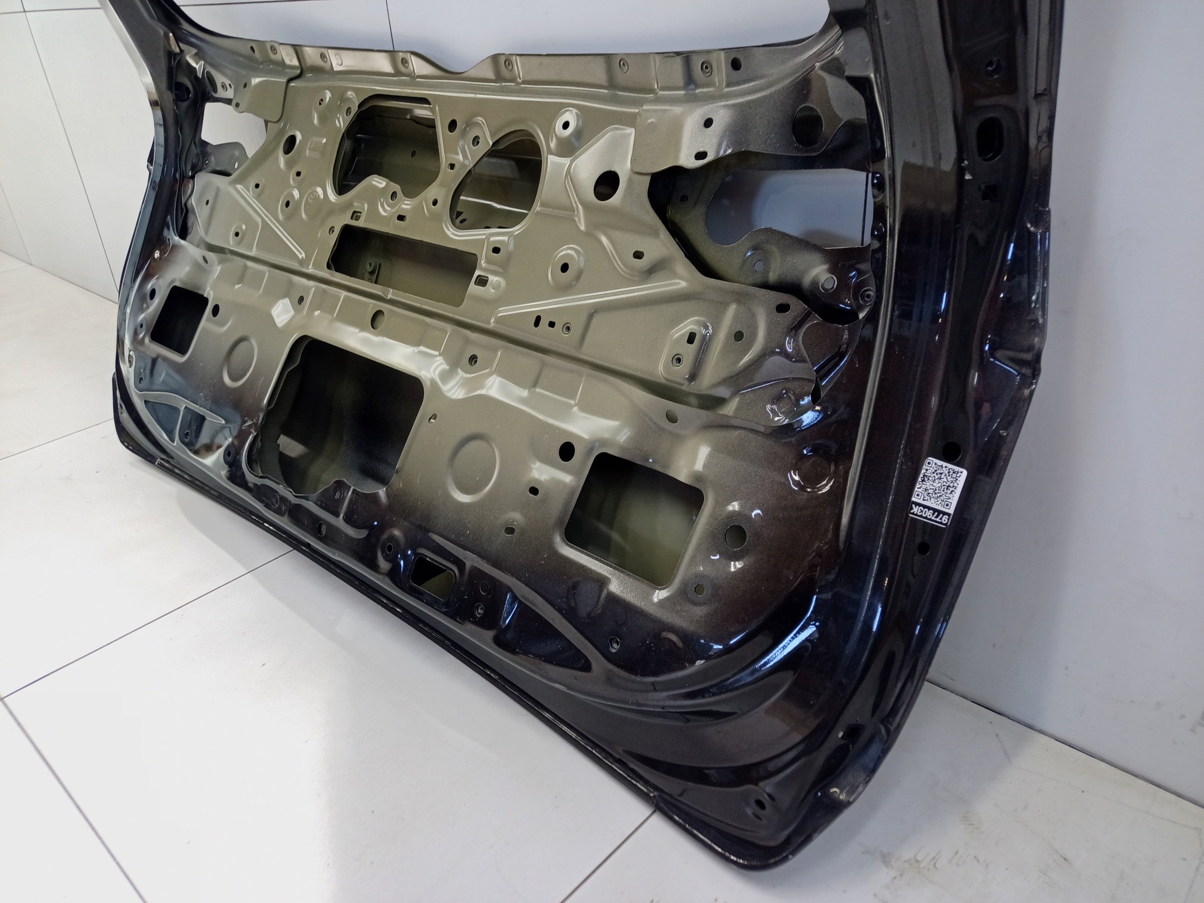 Крышка багажника Toyota RAV4 XA50