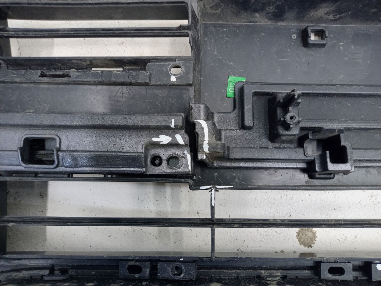 Бампер передний центральная часть Exeed LX Restail