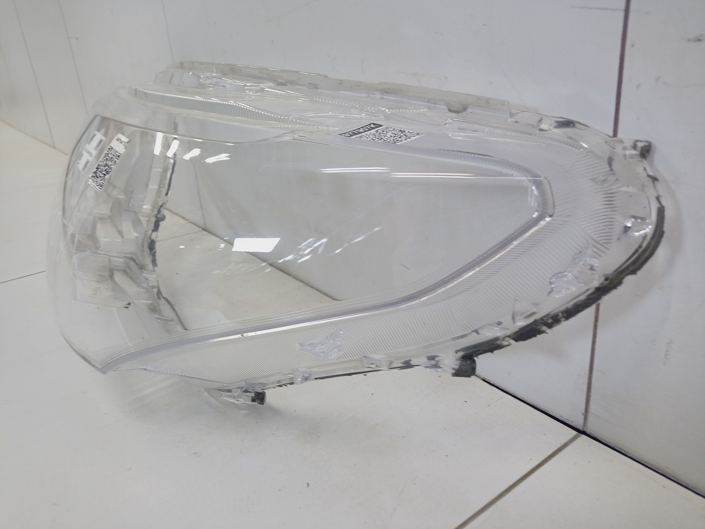 Стекло фары передней левой Haval Jolion LED