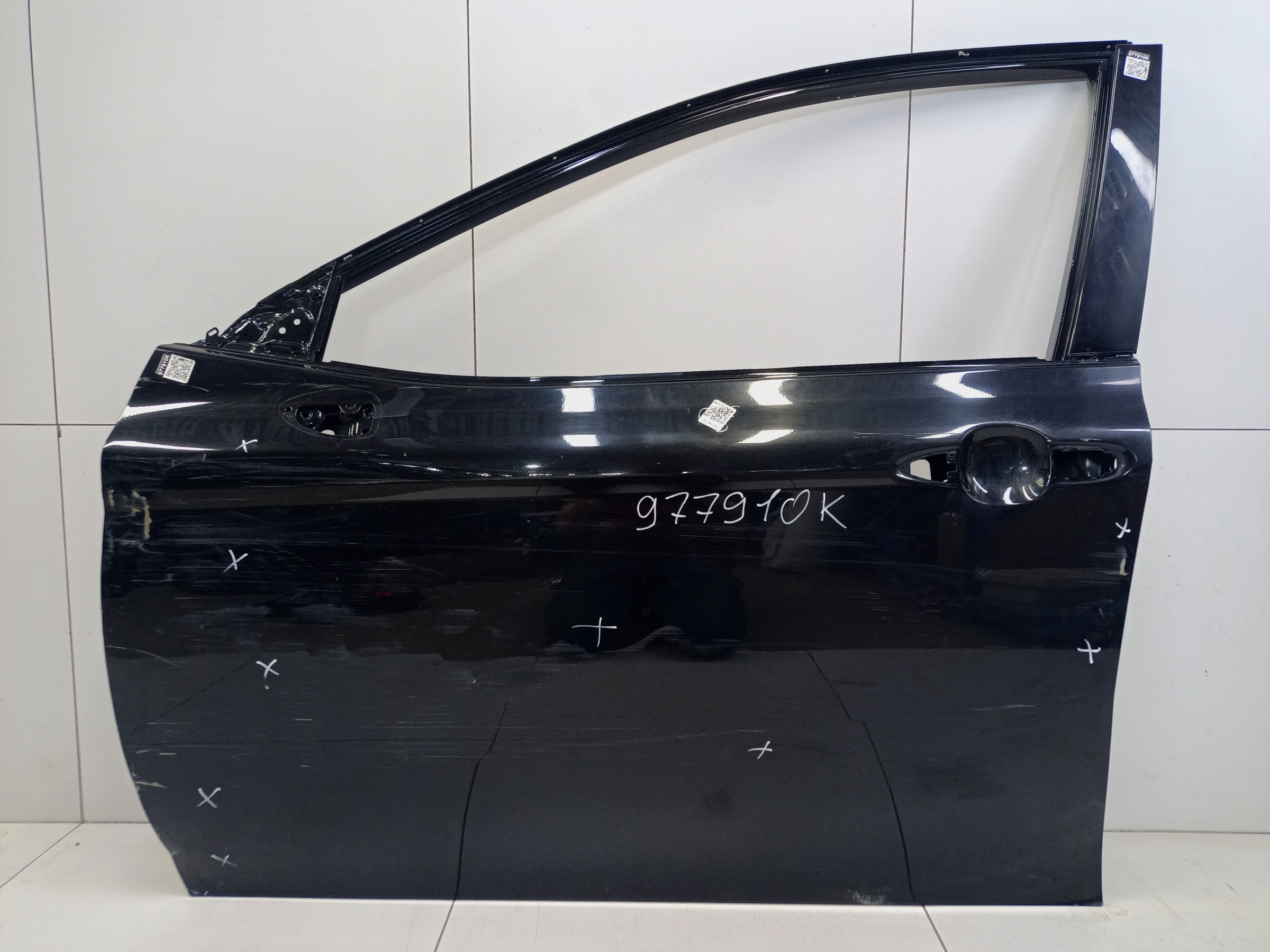 Дверь передняя левая Toyota Camry V70