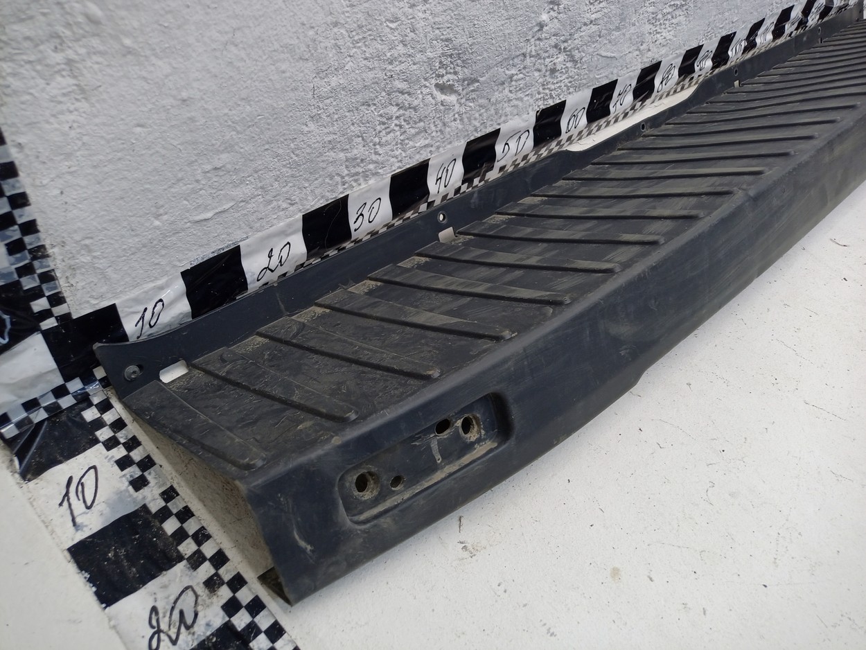 Накладка заднего бампера Ford Transit 7
