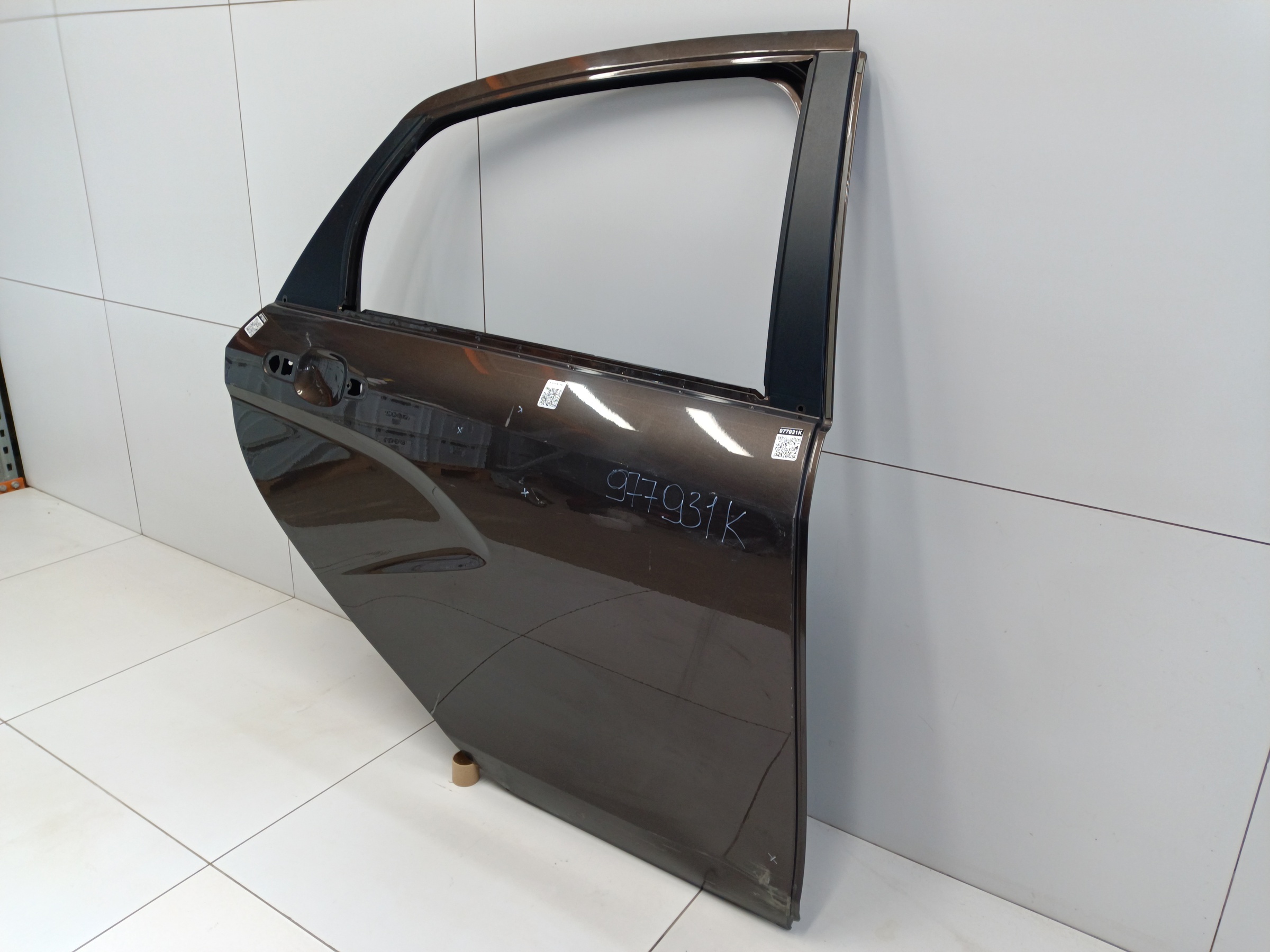 Дверь задняя правая Lada Vesta Sedan