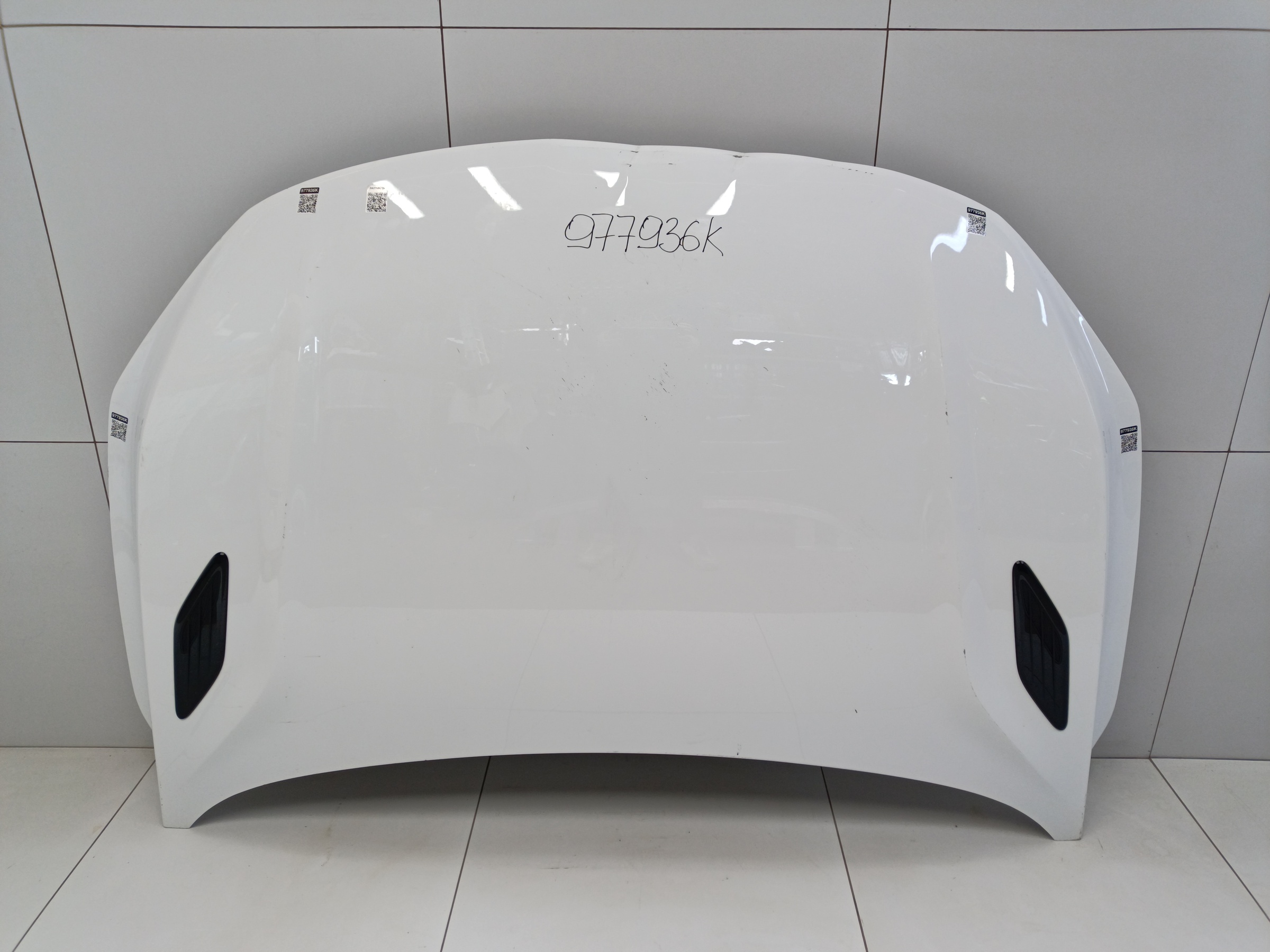 Капот Geely Coolray Restail
