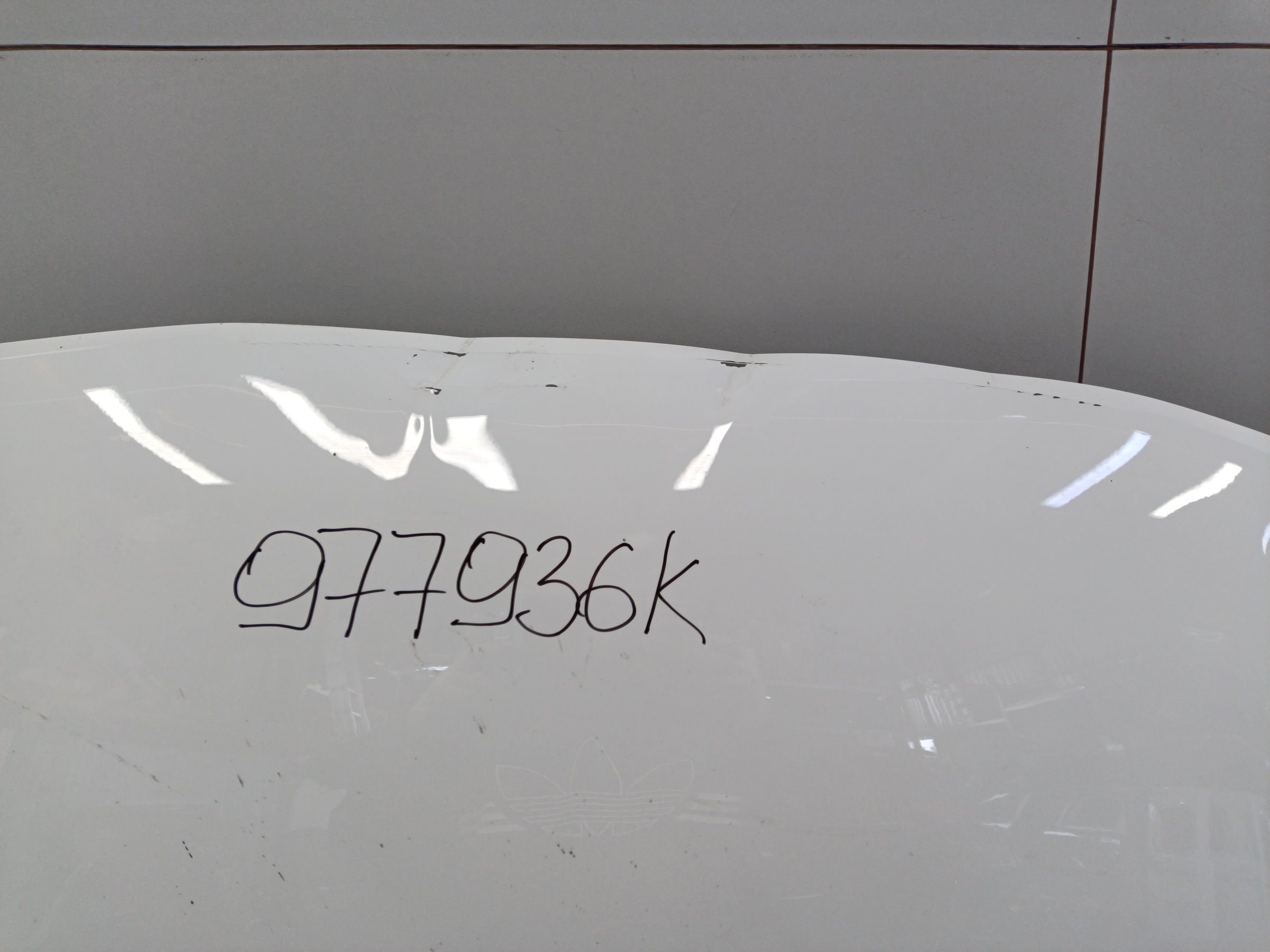 Капот Geely Coolray Restail