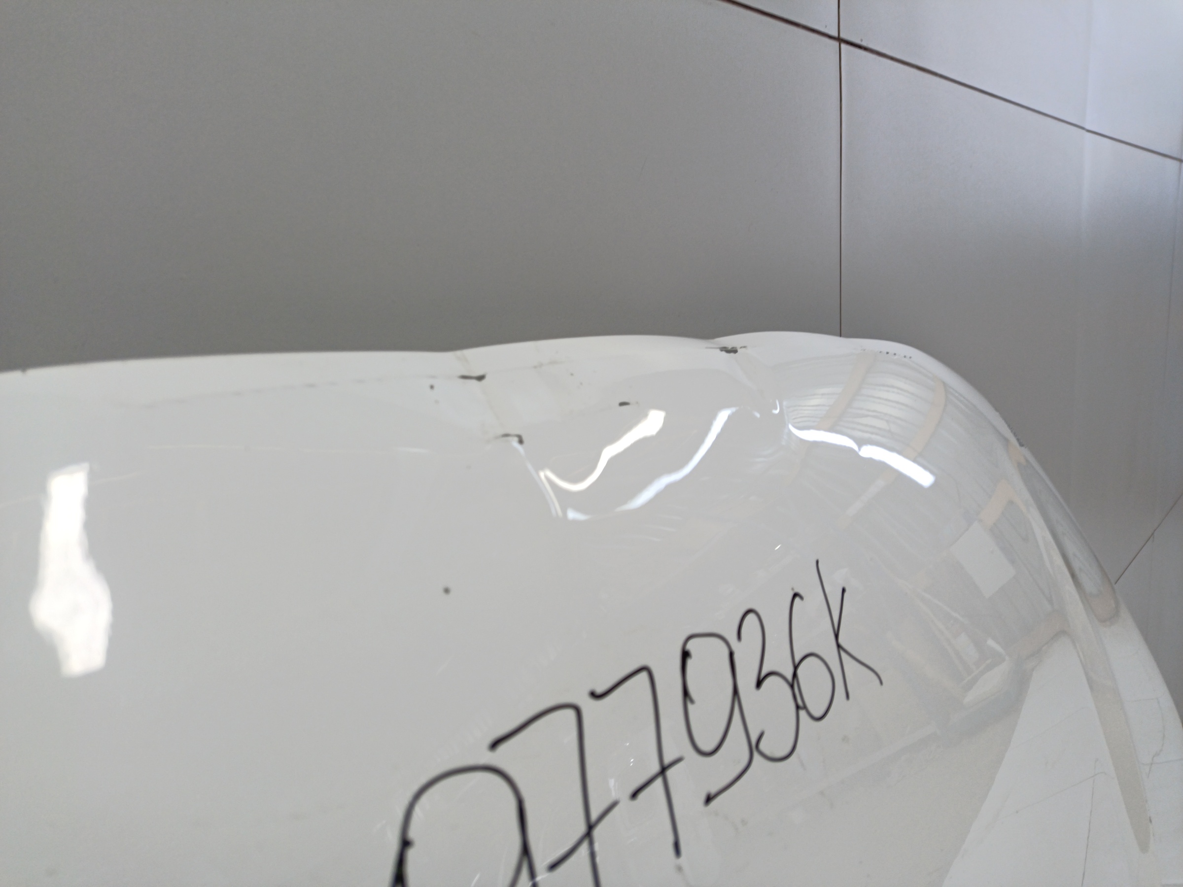 Капот Geely Coolray Restail