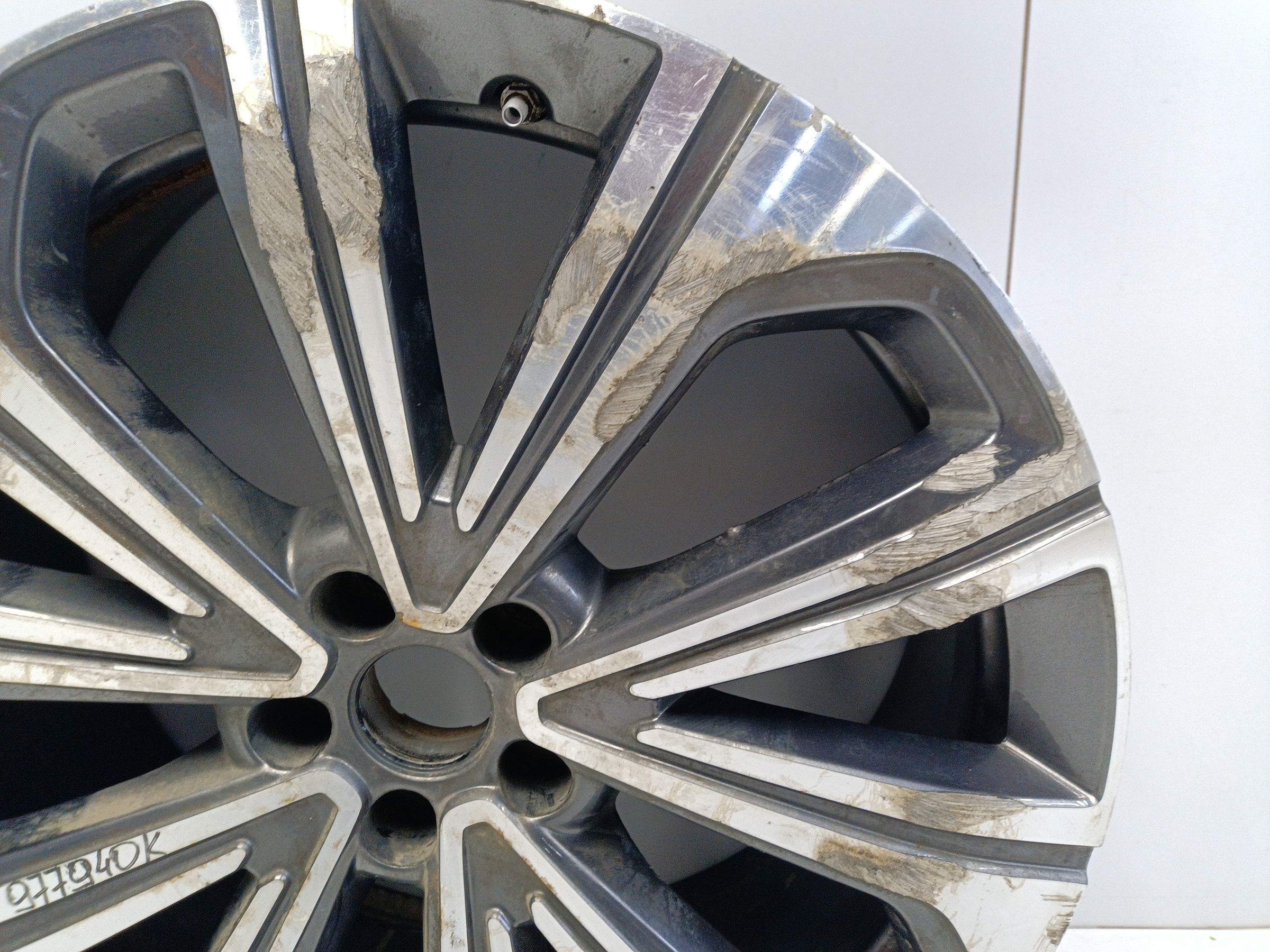 Диск колеса литой Exeed VX R20