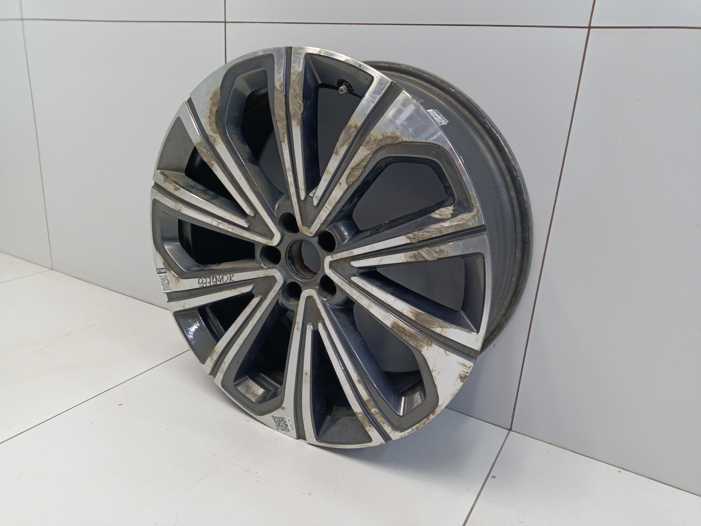 Диск колеса литой Exeed VX R20