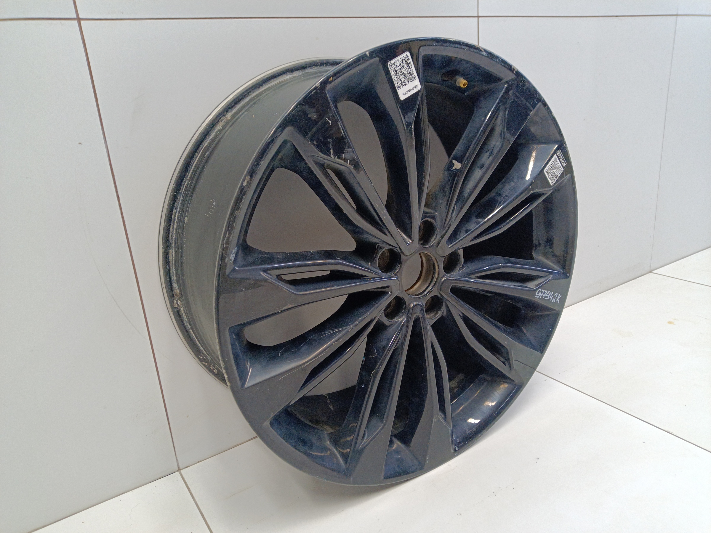 Диск колеса литой Geely Tugella R20 черный