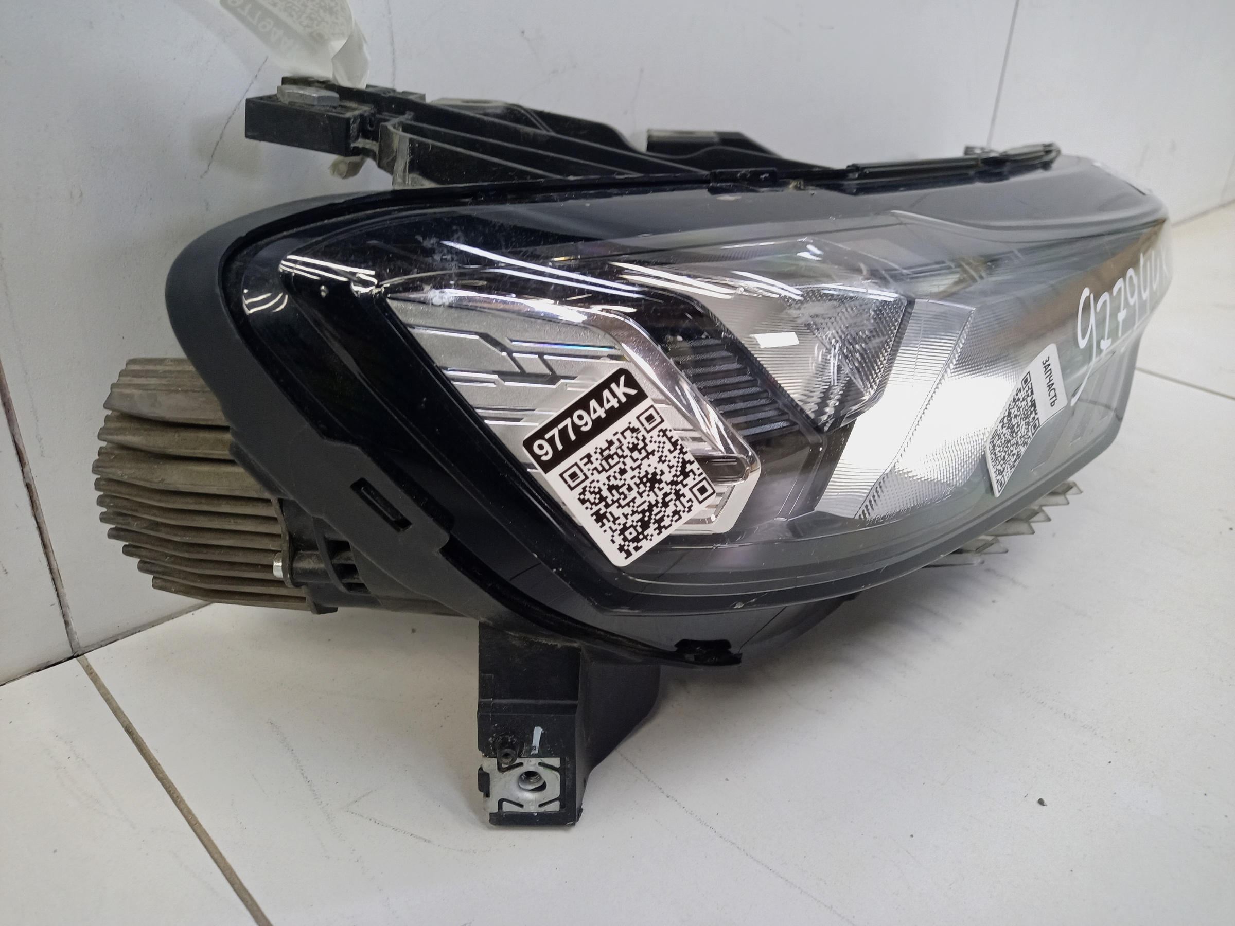 Фара передняя правая верхняя Changan CS35PLUS Restail LED