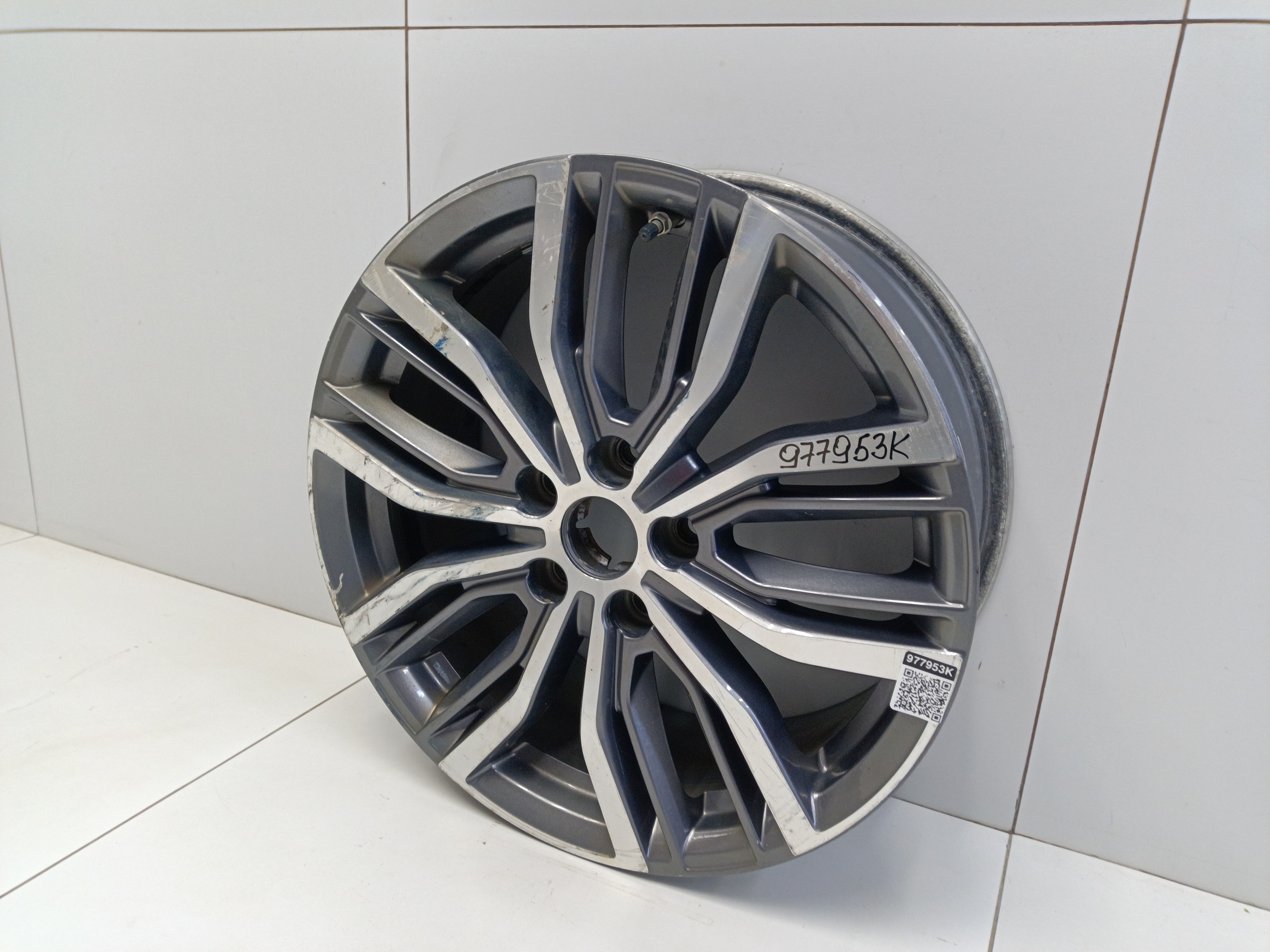 Диск колеса литой Geely Atlas Pro R18