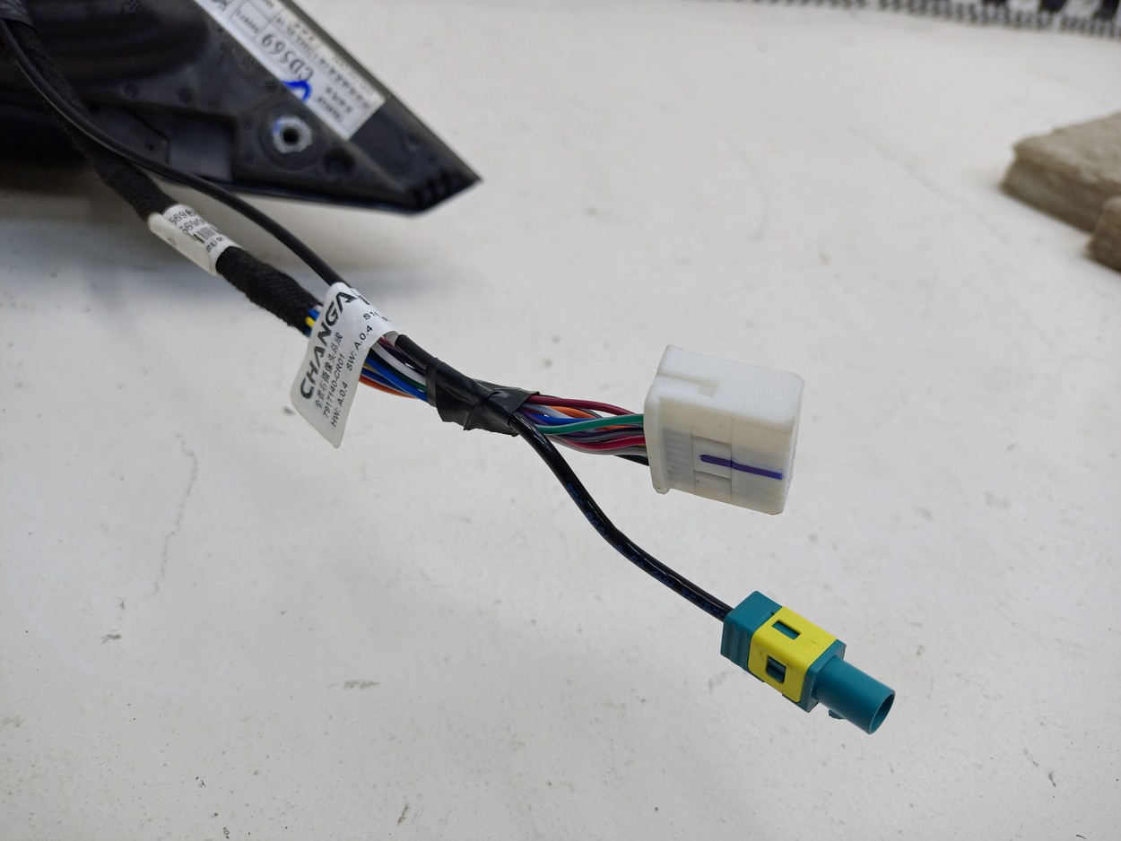 Зеркало правое Changan UNI-K 14+1 контакт