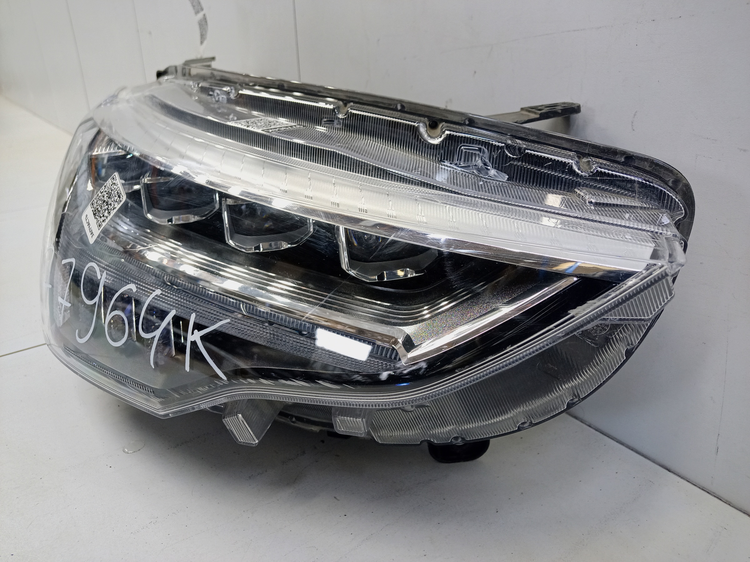 Фара передняя правая Haval Jolion LED