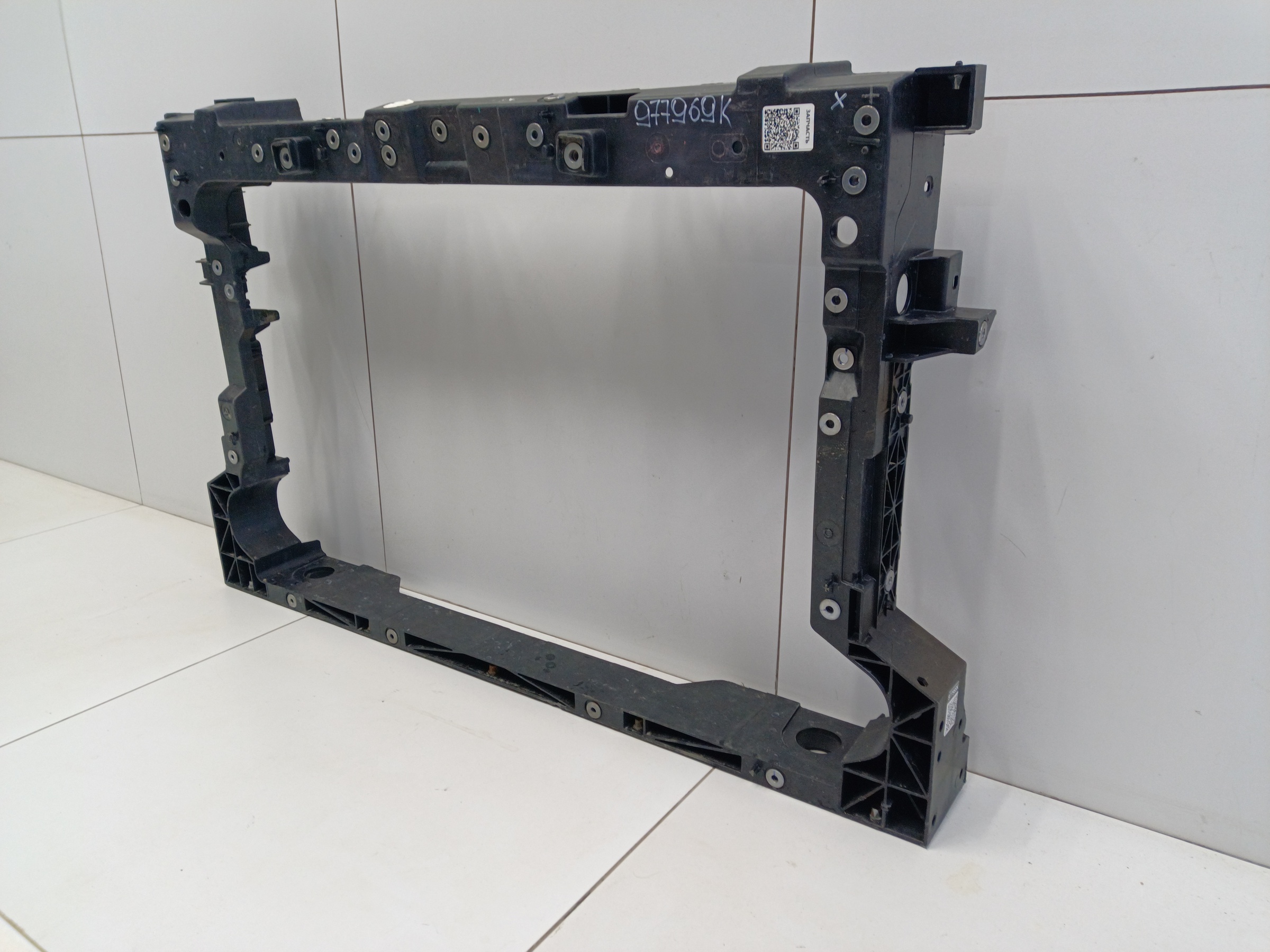 Панель передняя Geely Coolray
