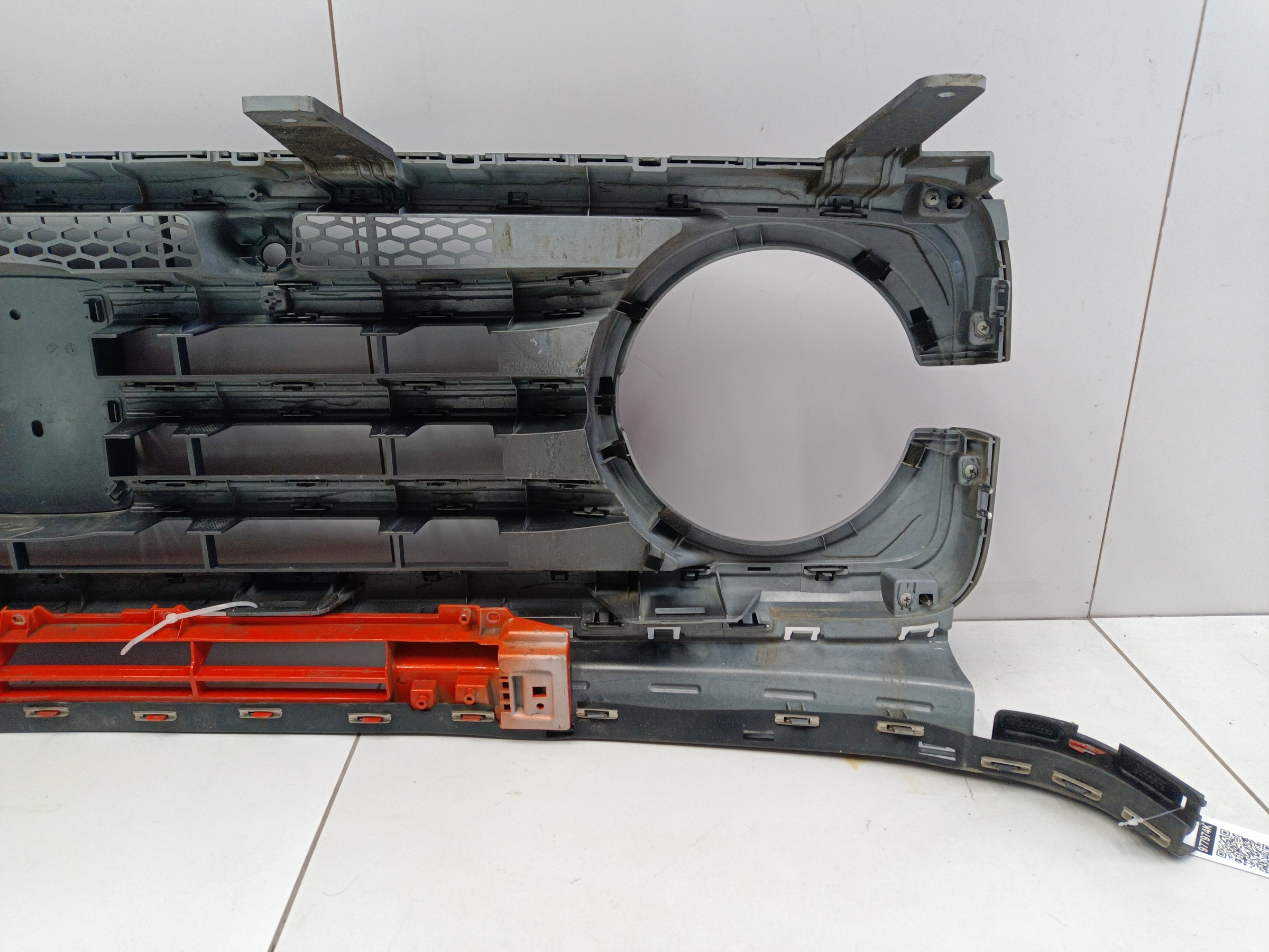 Решетка радиатора Tank 300
