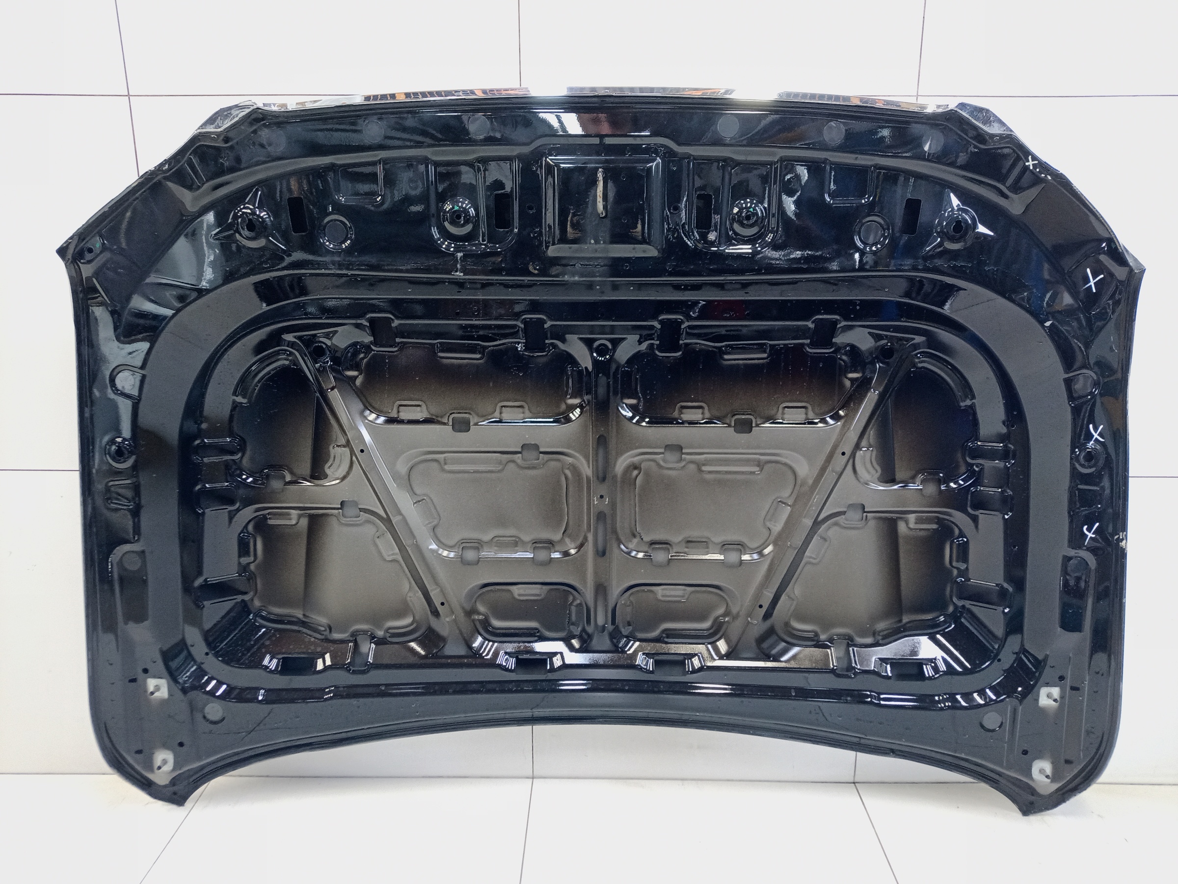Капот Tank 500