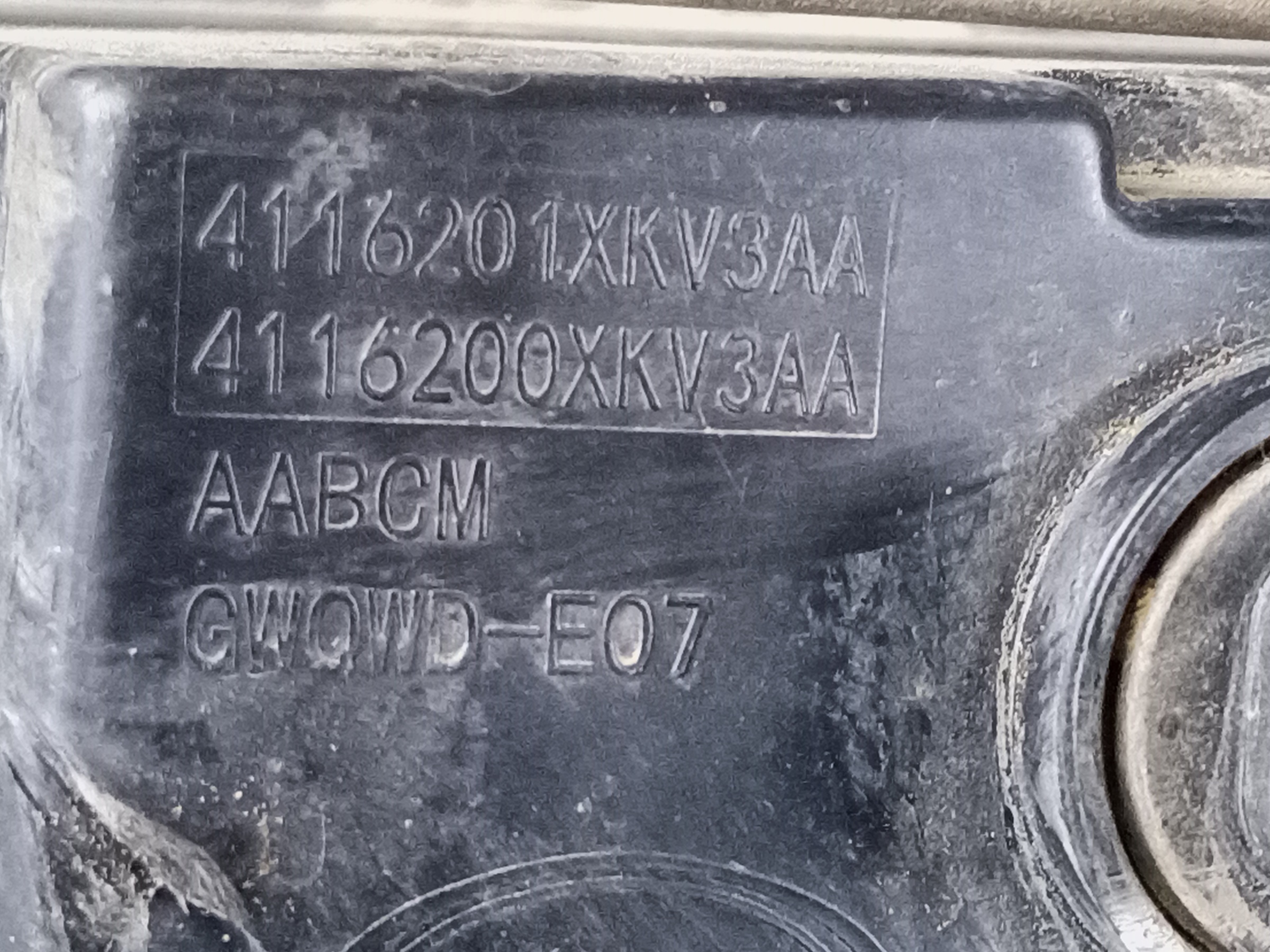 Фара ПТФ передняя правая Tank 500 LED