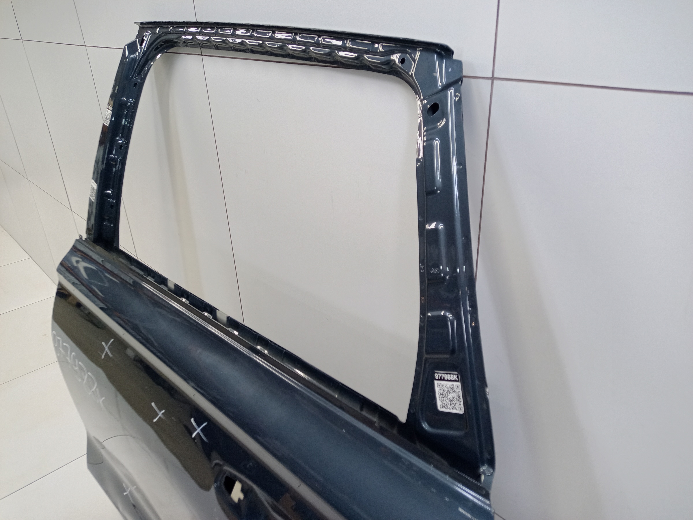 Дверь задняя левая Geely Monjaro