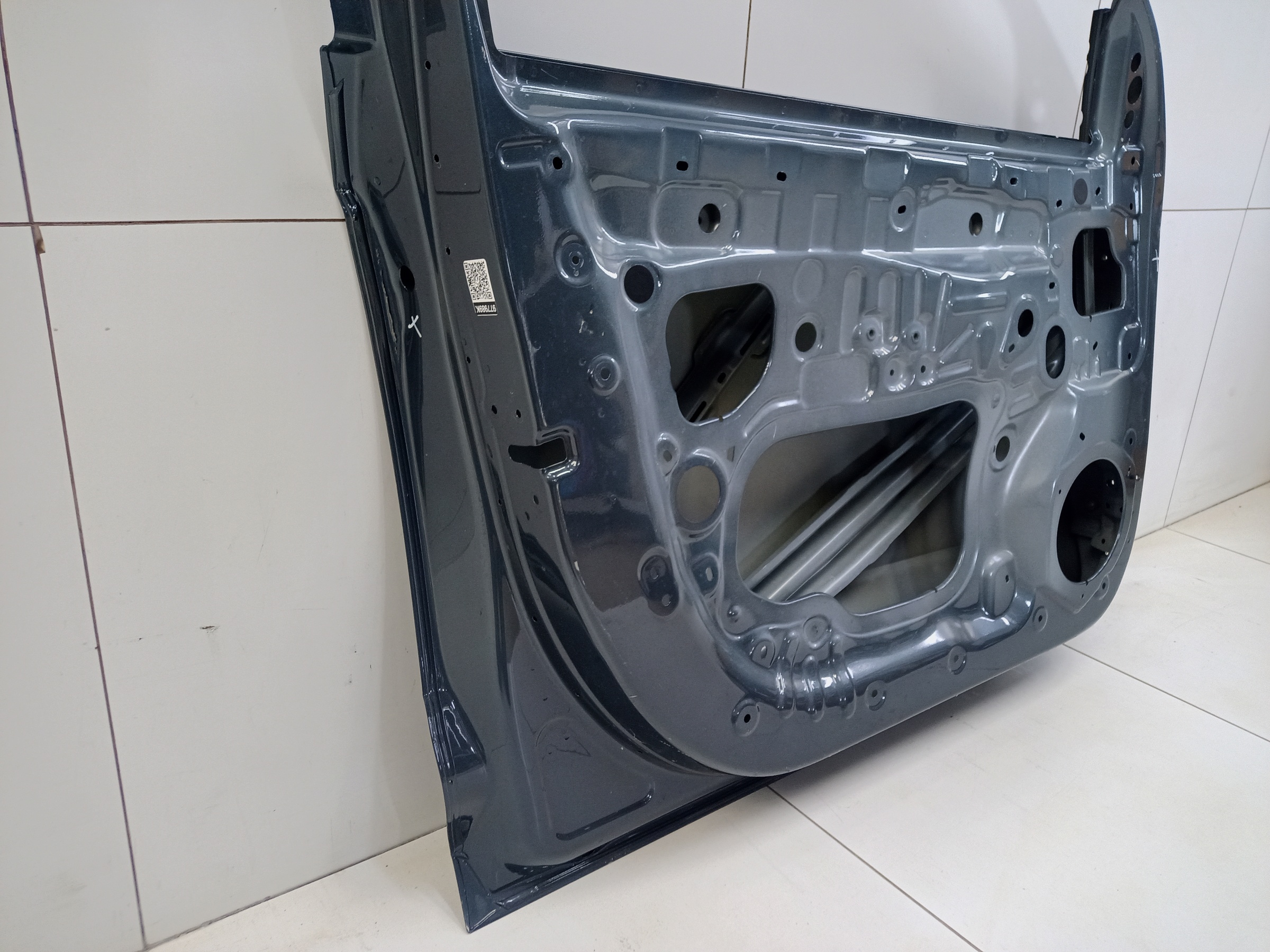 Дверь передняя левая Geely Preface