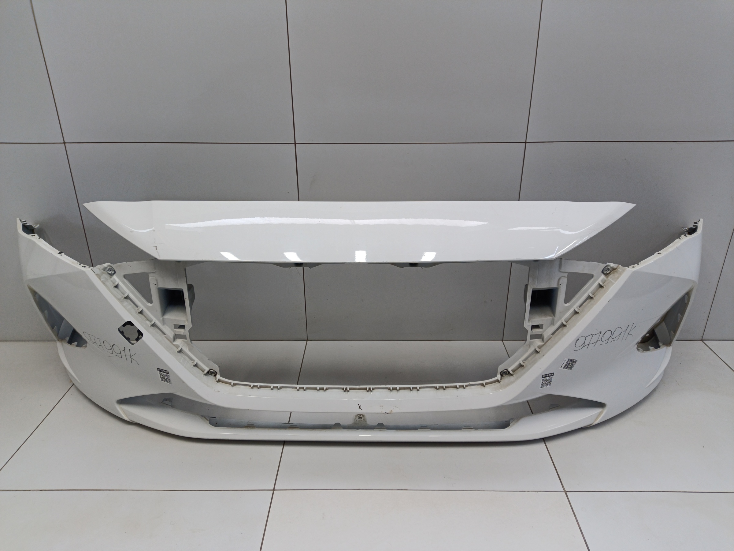Бампер передний Hyundai Solaris 2 Restail
