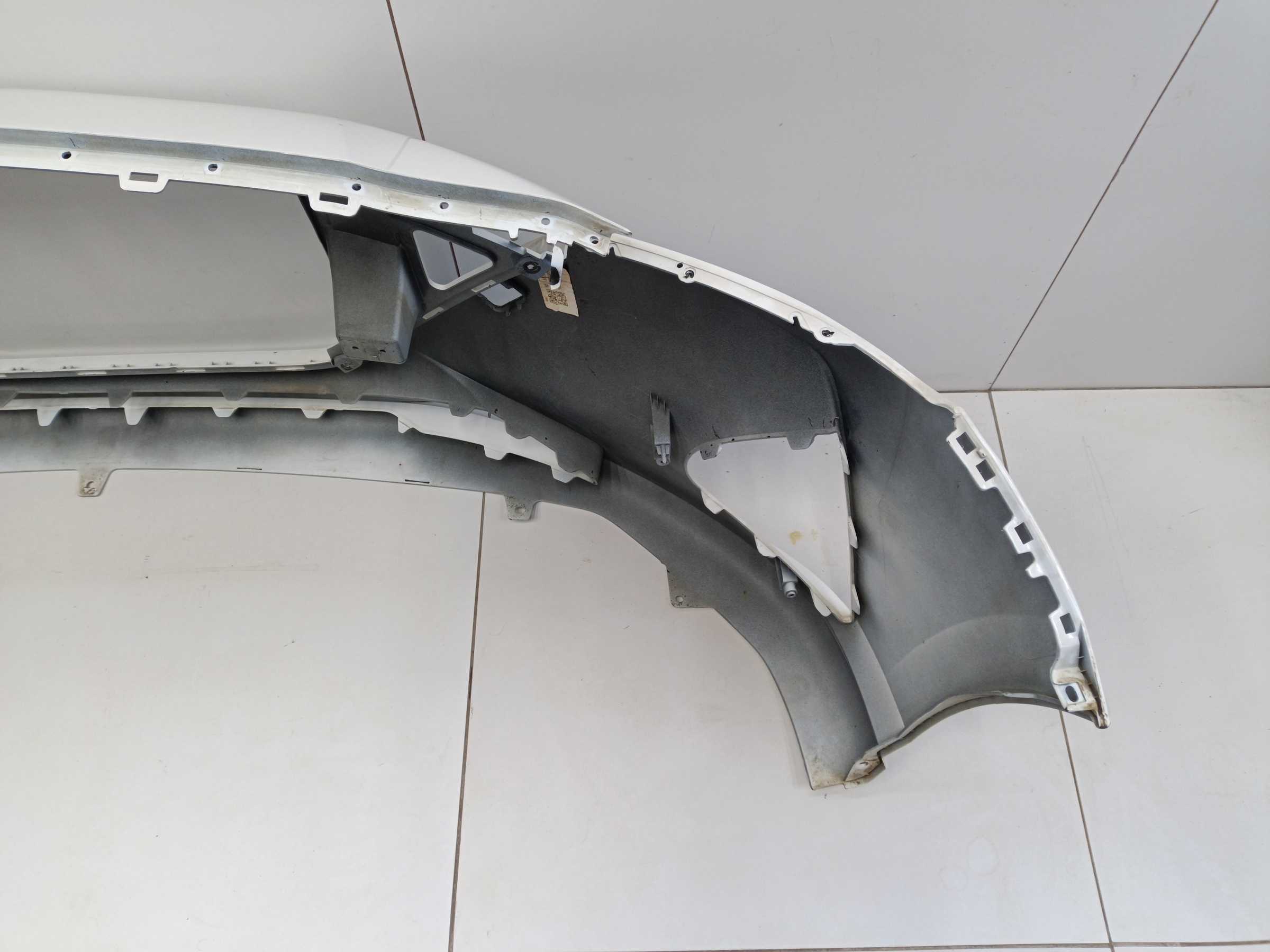 Бампер передний Hyundai Solaris 2 Restail