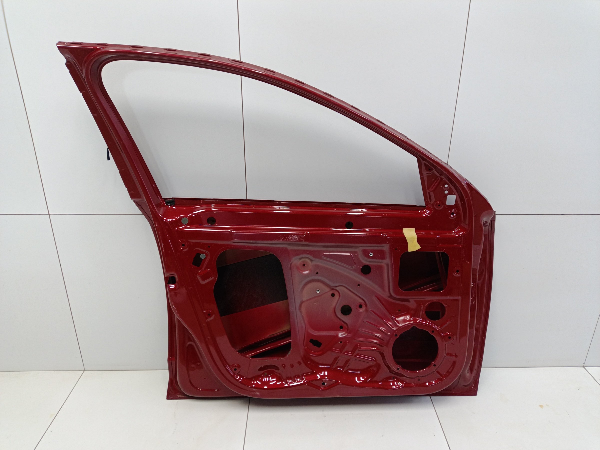 Дверь передняя левая Skoda Octavia A7
