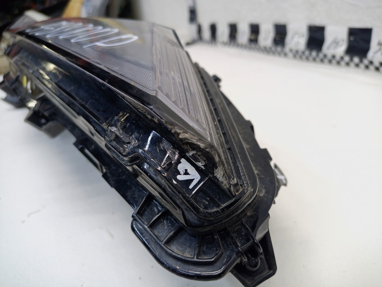Фара ДХО передняя правая верхняя Mitsubishi Eclipse Cross Restail LED