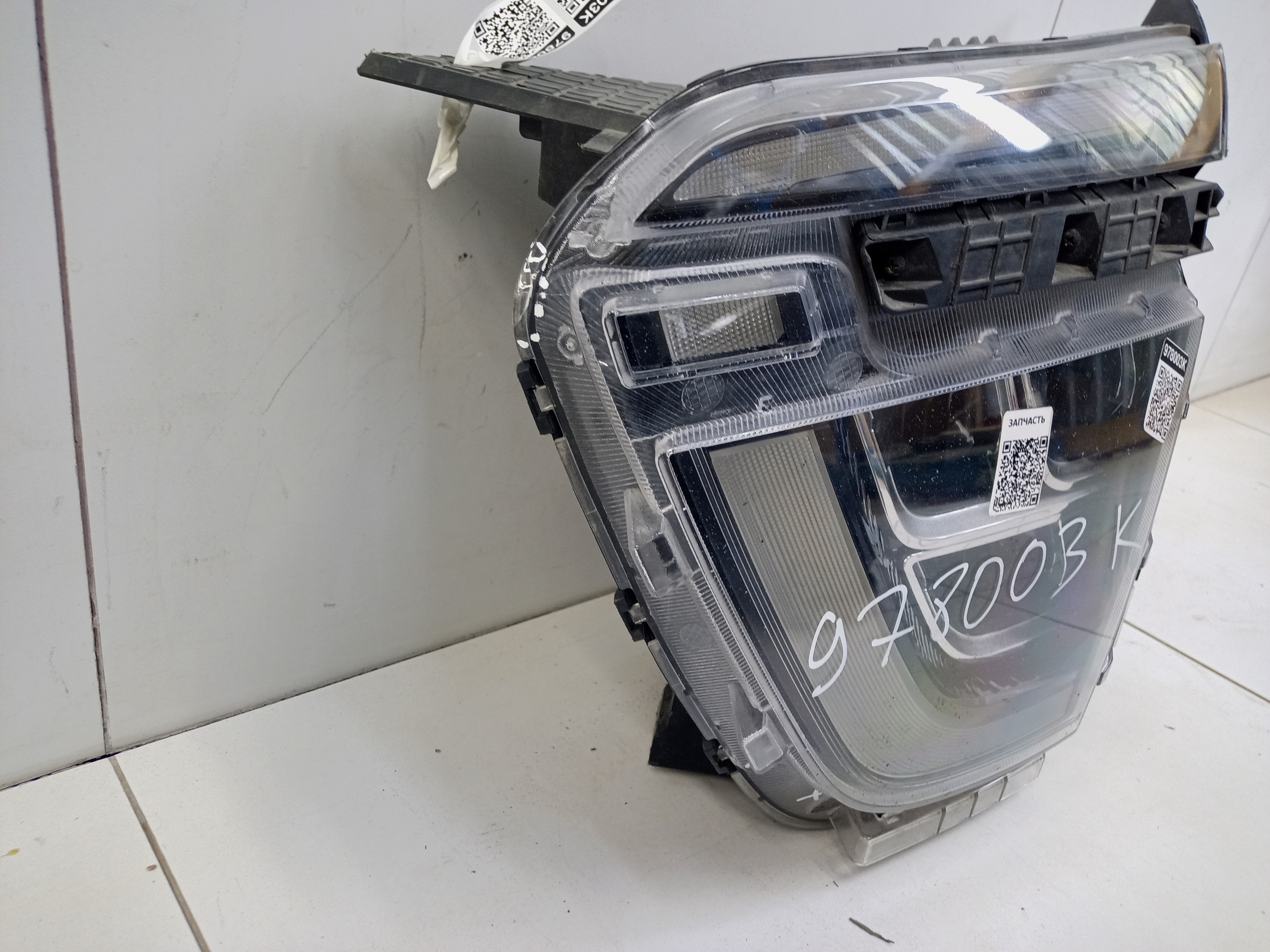 Фара передняя левая Hyundai Creta 2 LED