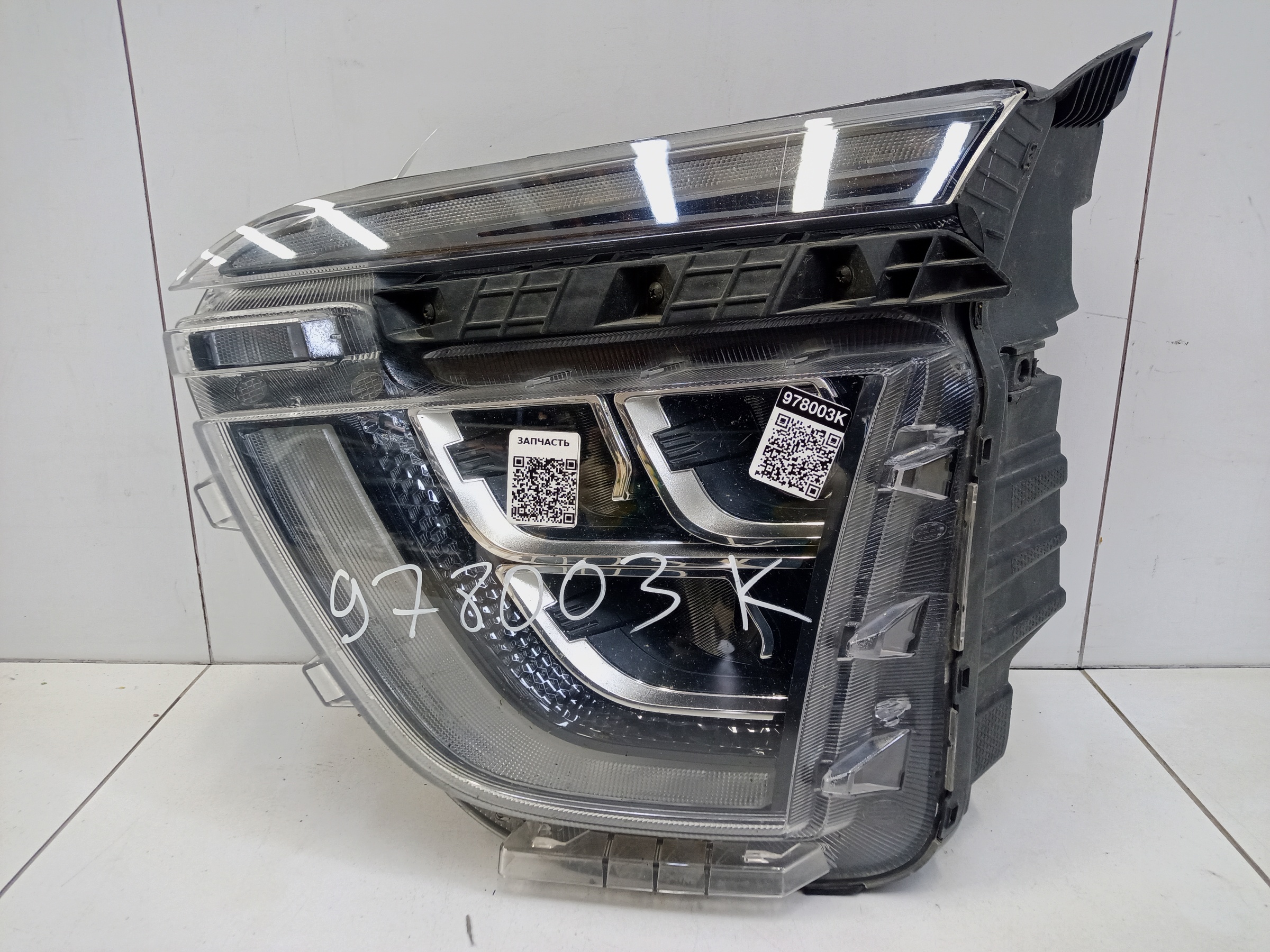 Фара передняя левая Hyundai Creta 2 LED