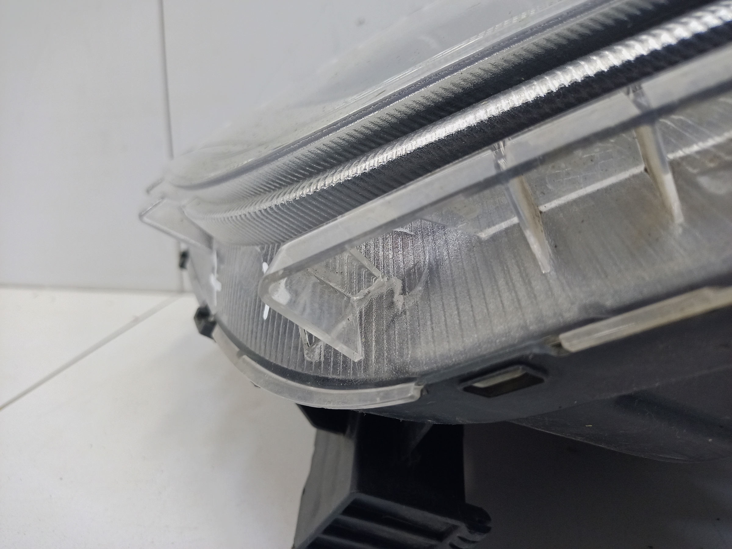 Фара передняя левая Hyundai Creta 2 LED
