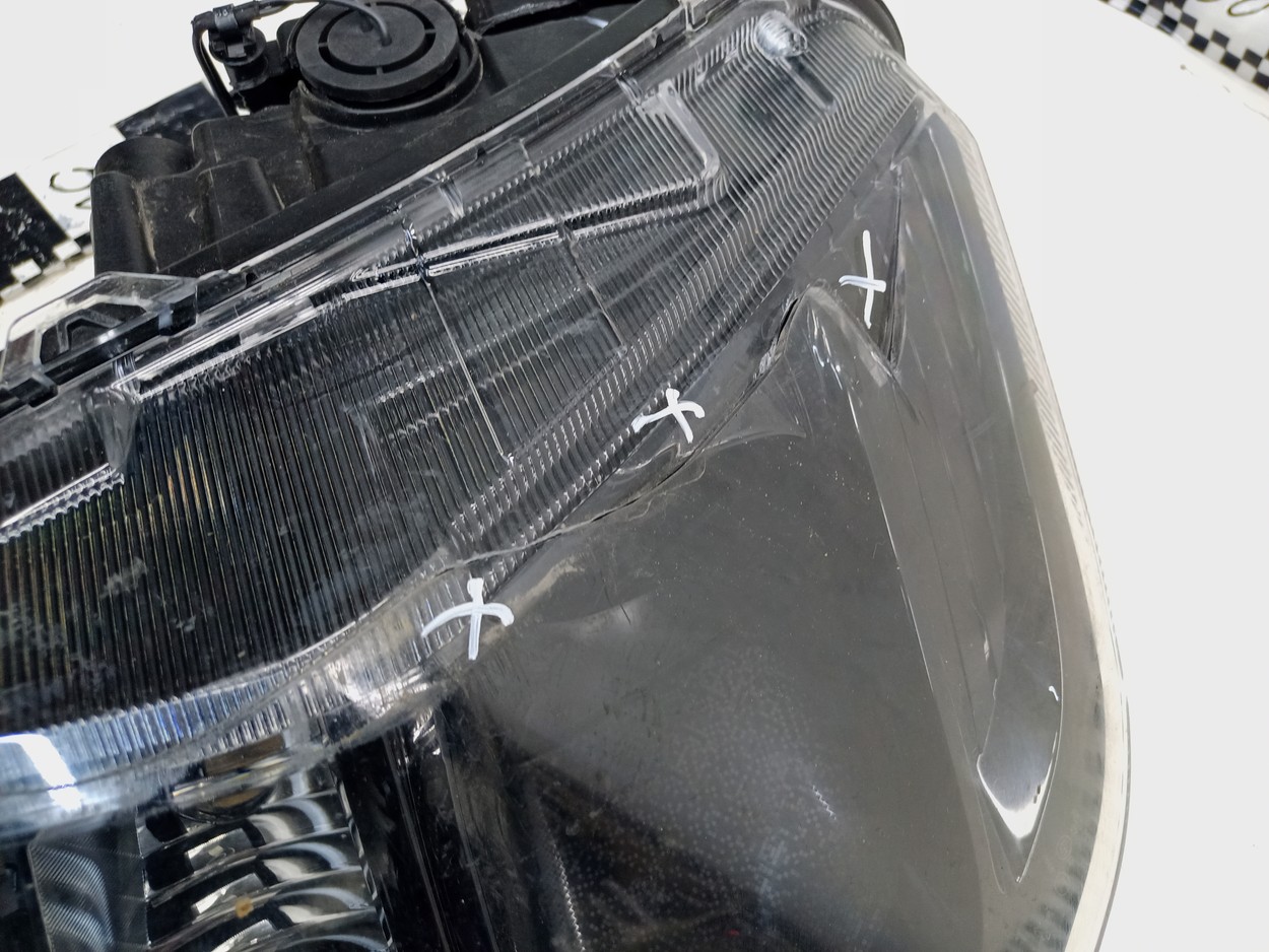 Фара передняя правая Omoda C5 галоген