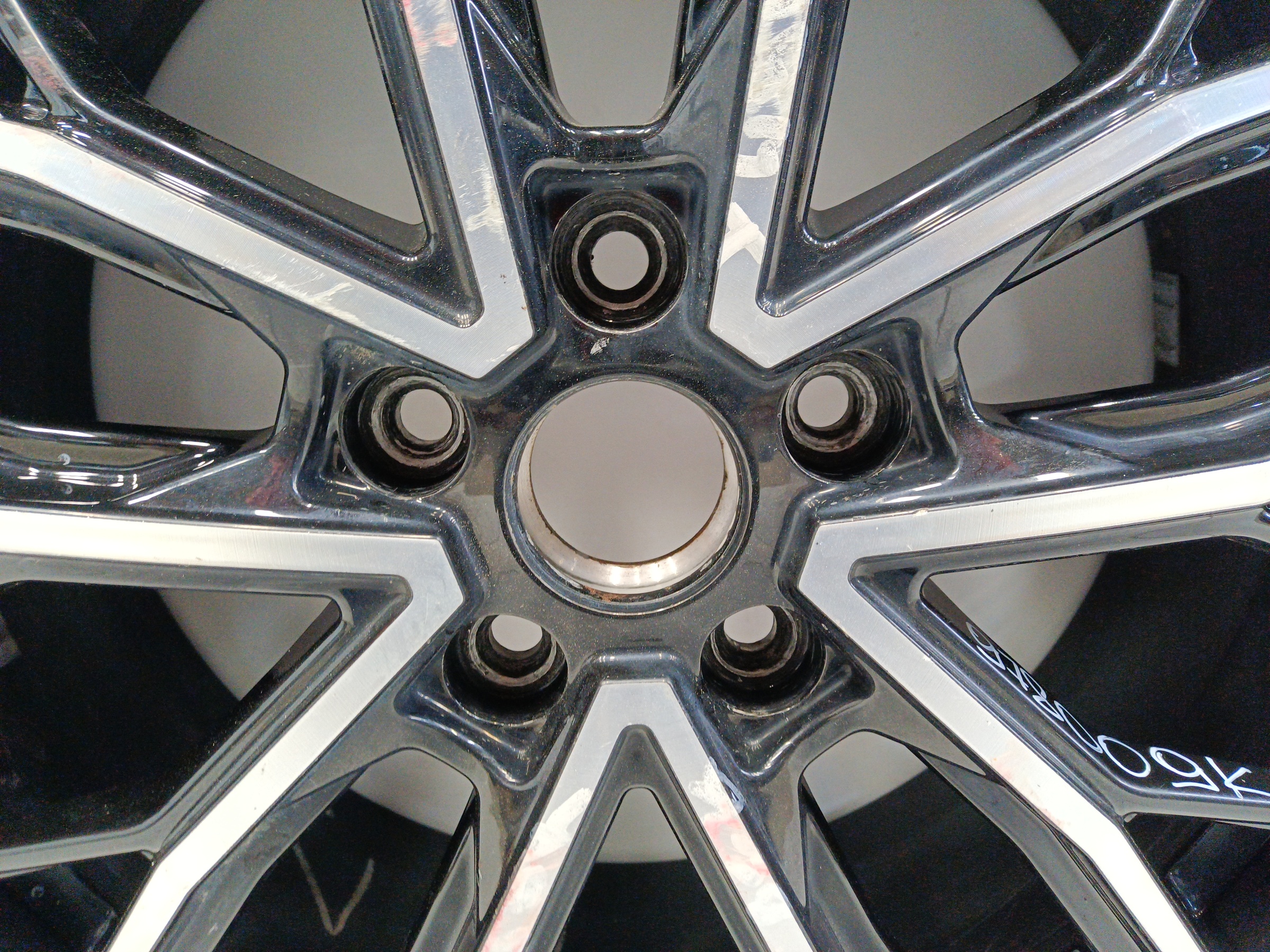 Диск колеса литой Belgee X50 R18