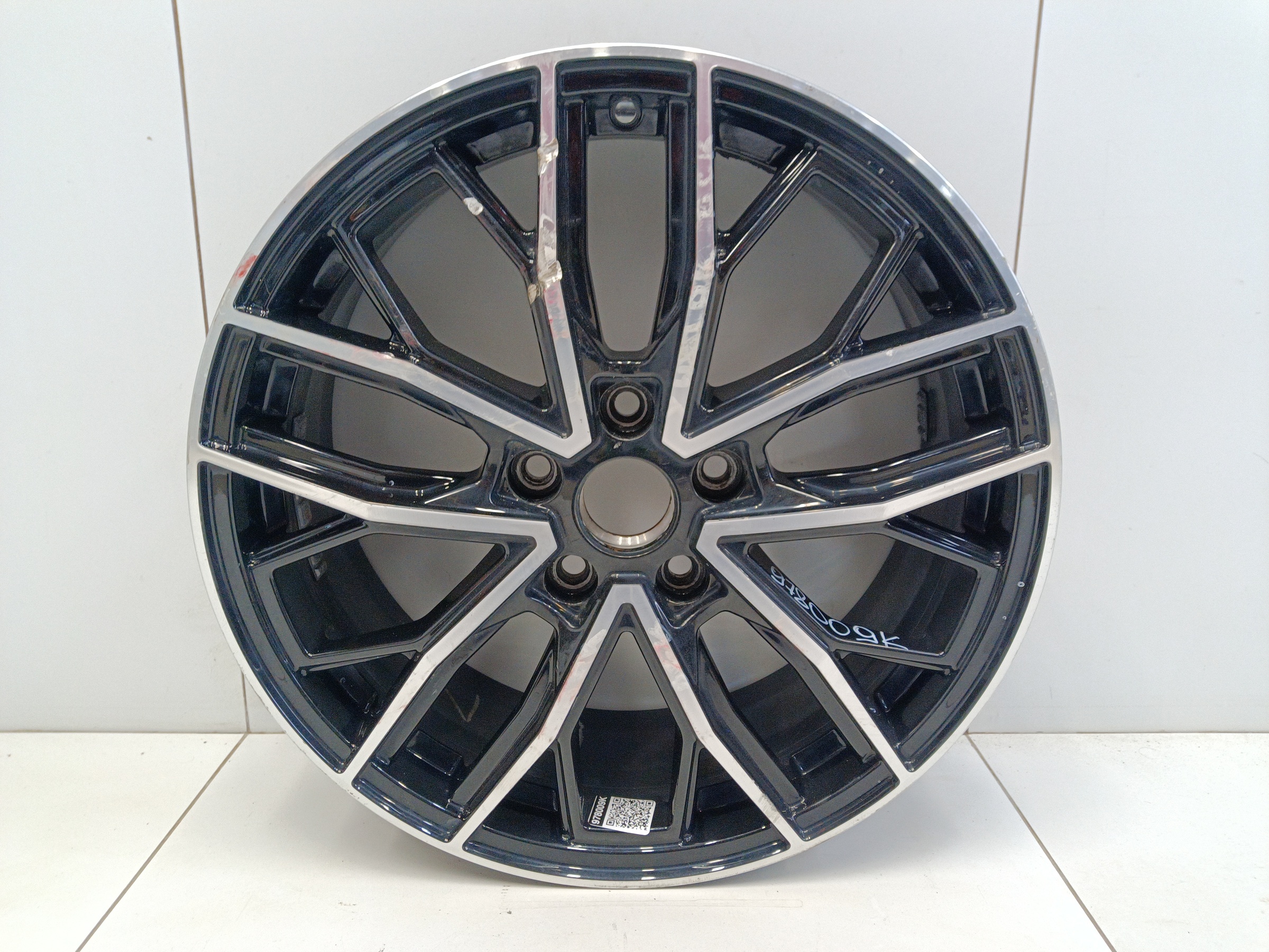 Диск колеса литой Belgee X50 R18