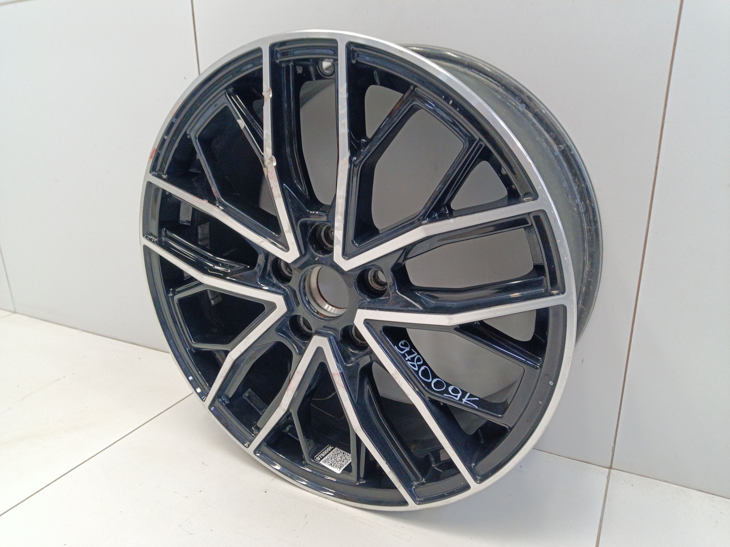 Диск колеса литой Belgee X50 R18