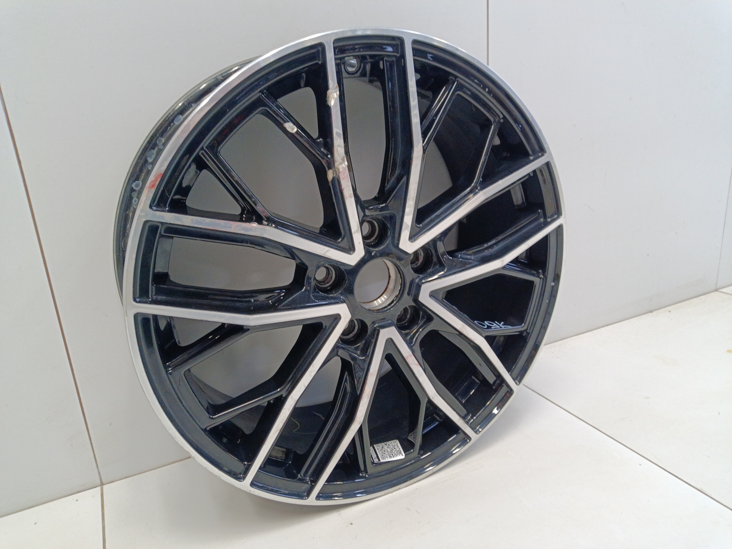 Диск колеса литой Belgee X50 R18
