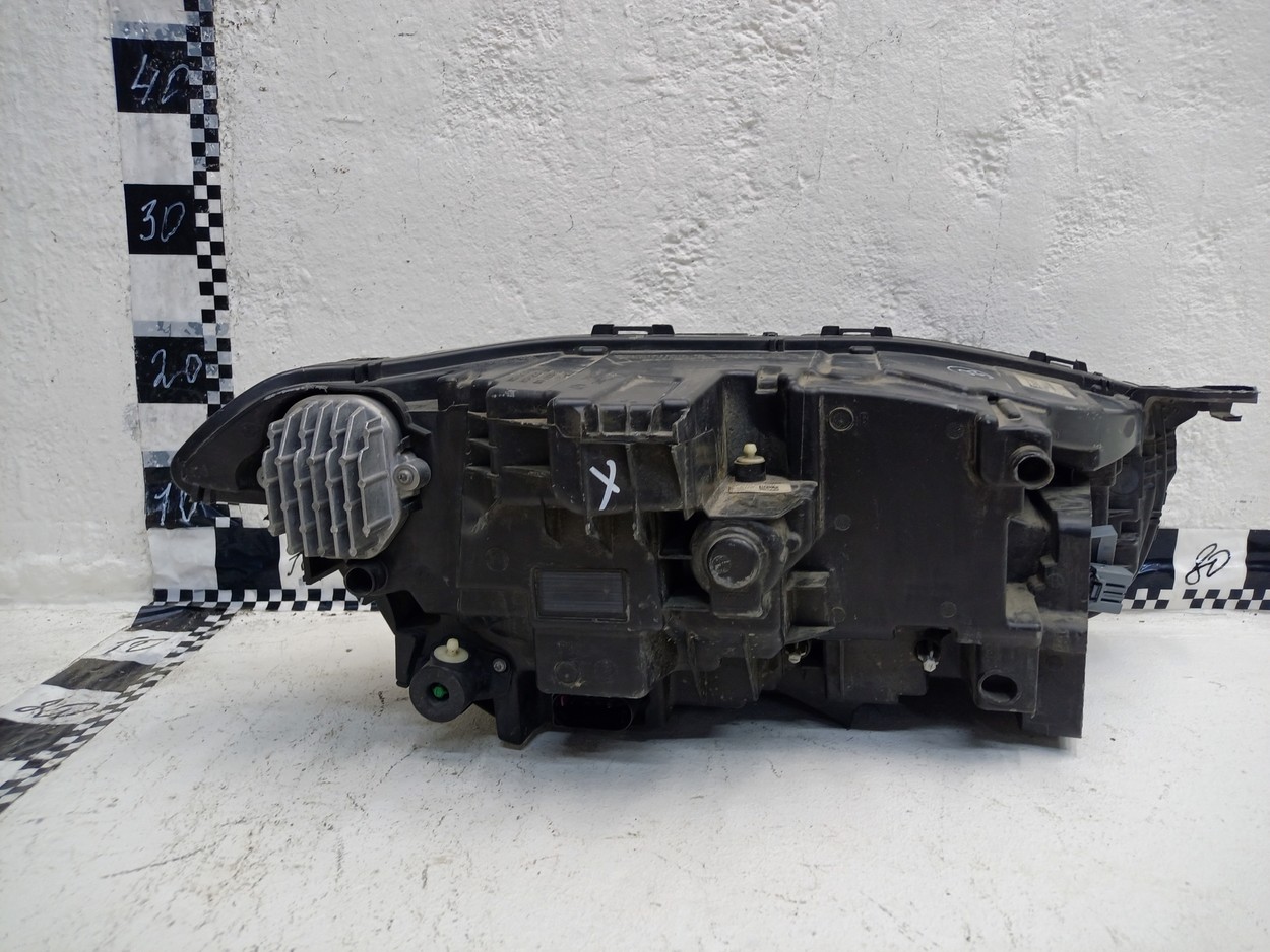 Фара передняя левая Volvo XC90 2 Restail LED