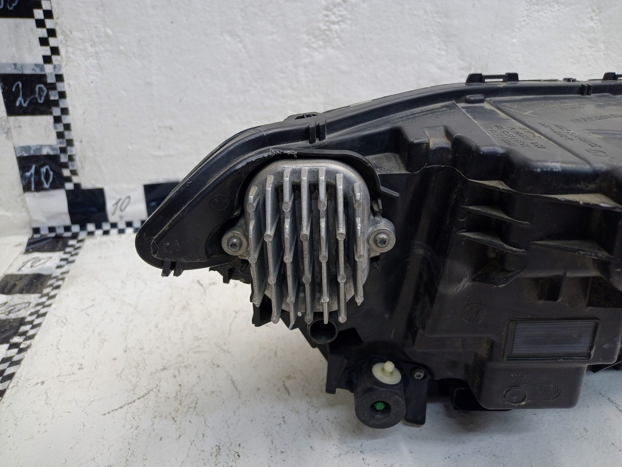 Фара передняя левая Volvo XC90 2 Restail LED