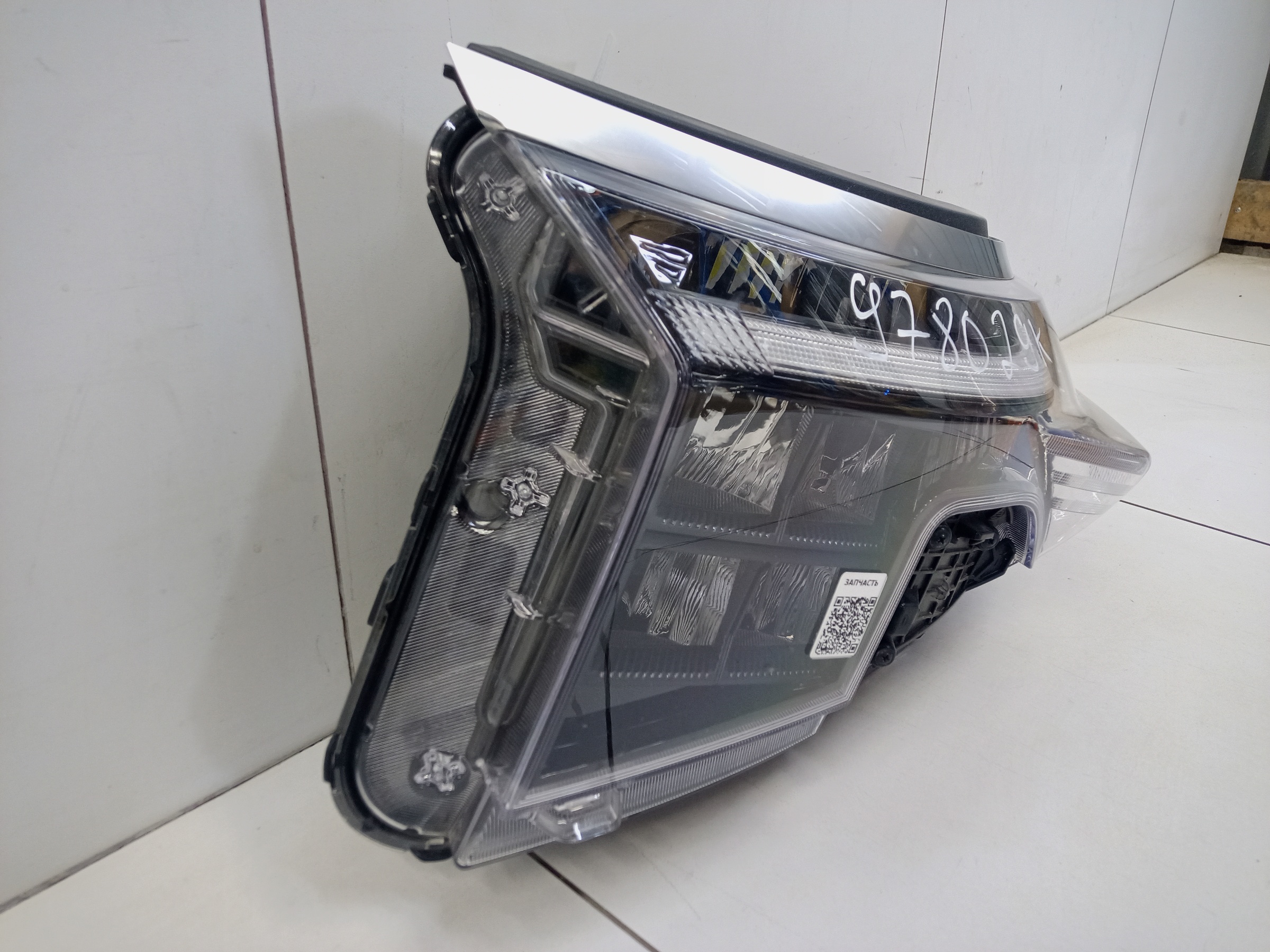 Фара передняя левая Kia Sportage 5 China