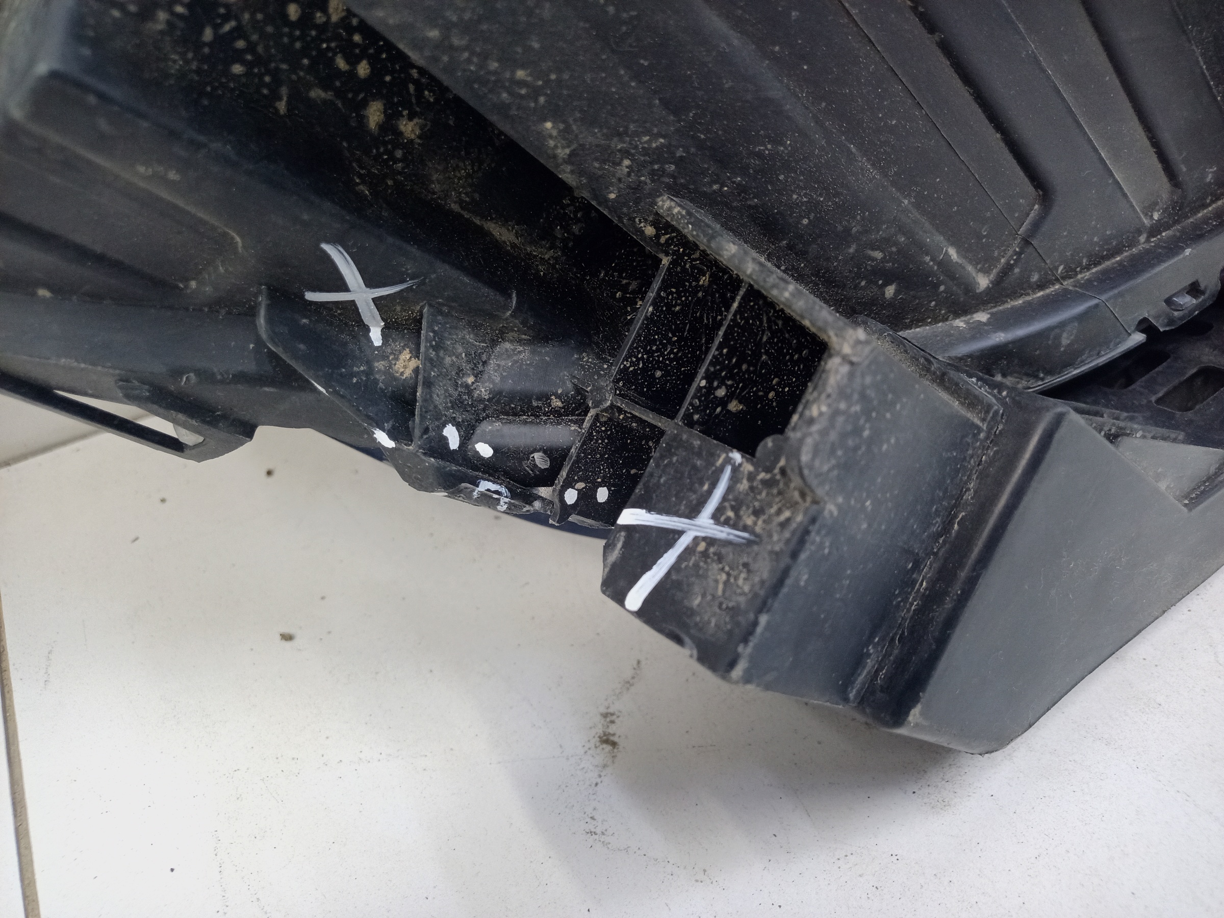Фара передняя левая Haval M6 2 LED