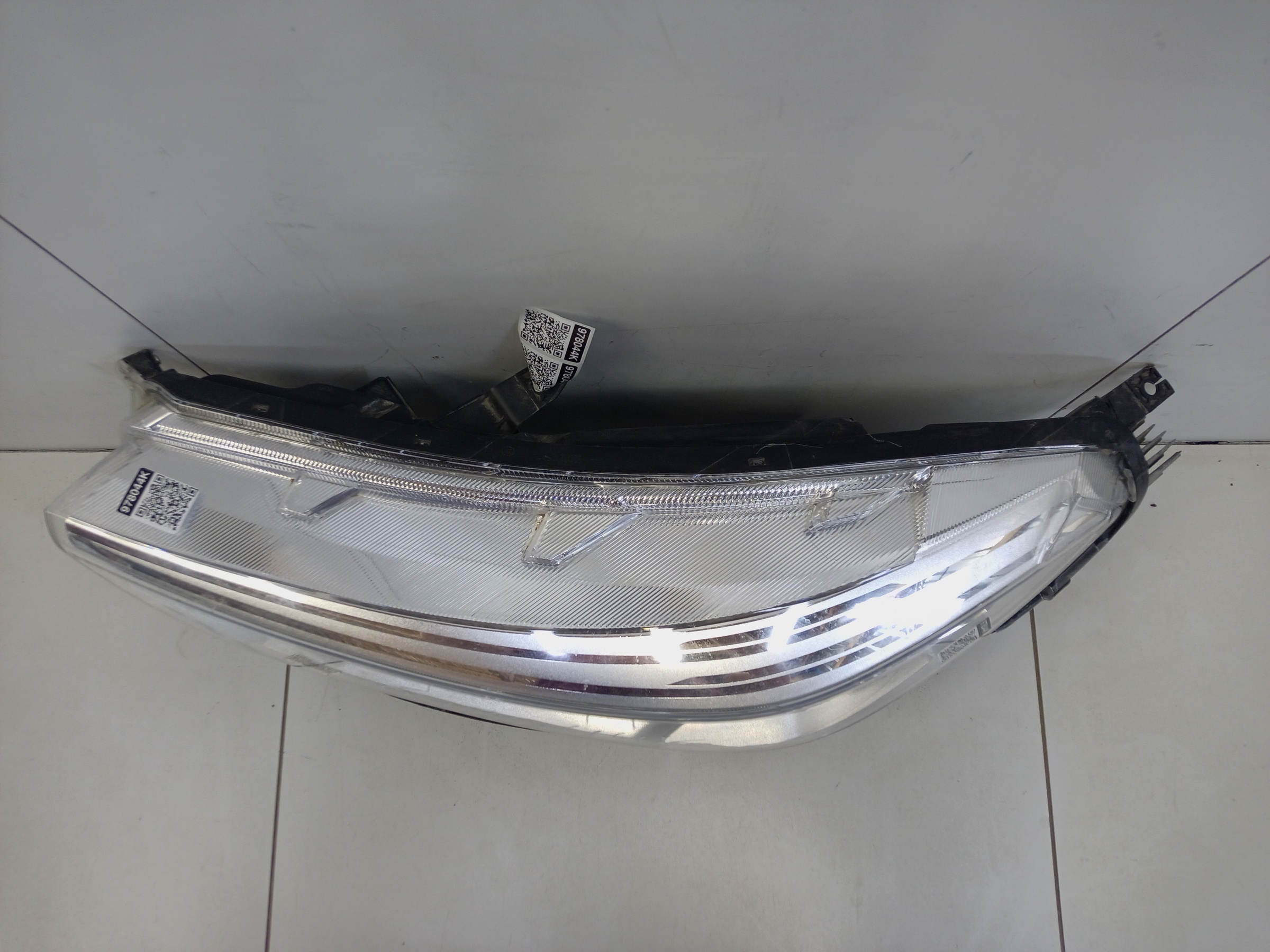 Фара передняя левая Haval M6 2 LED