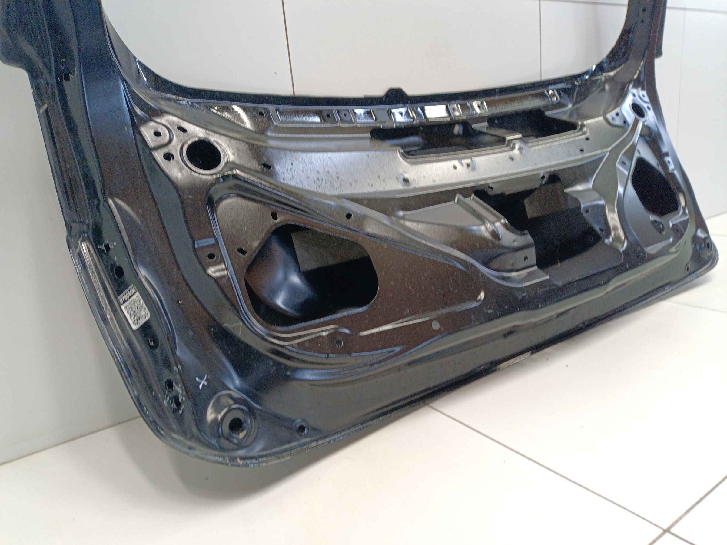 Крышка багажника Mitsubishi Outlander 3 Restail 2 под камеру