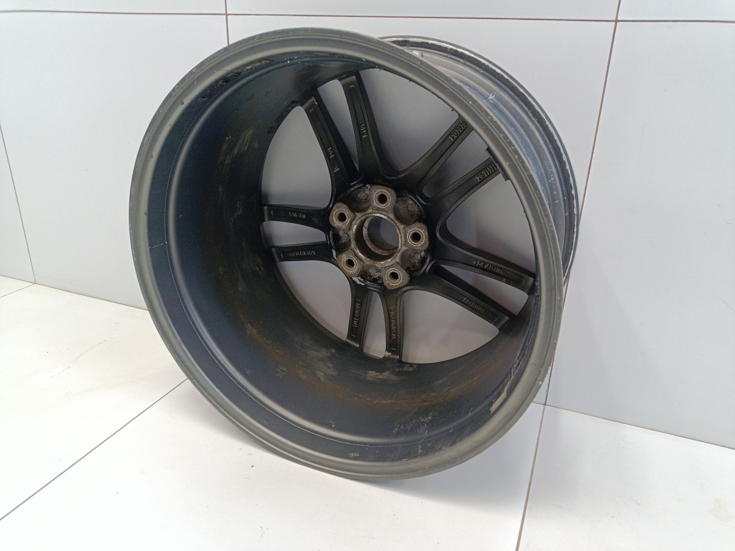 Диск колеса литой задний Porsche Cayenne 3 R21