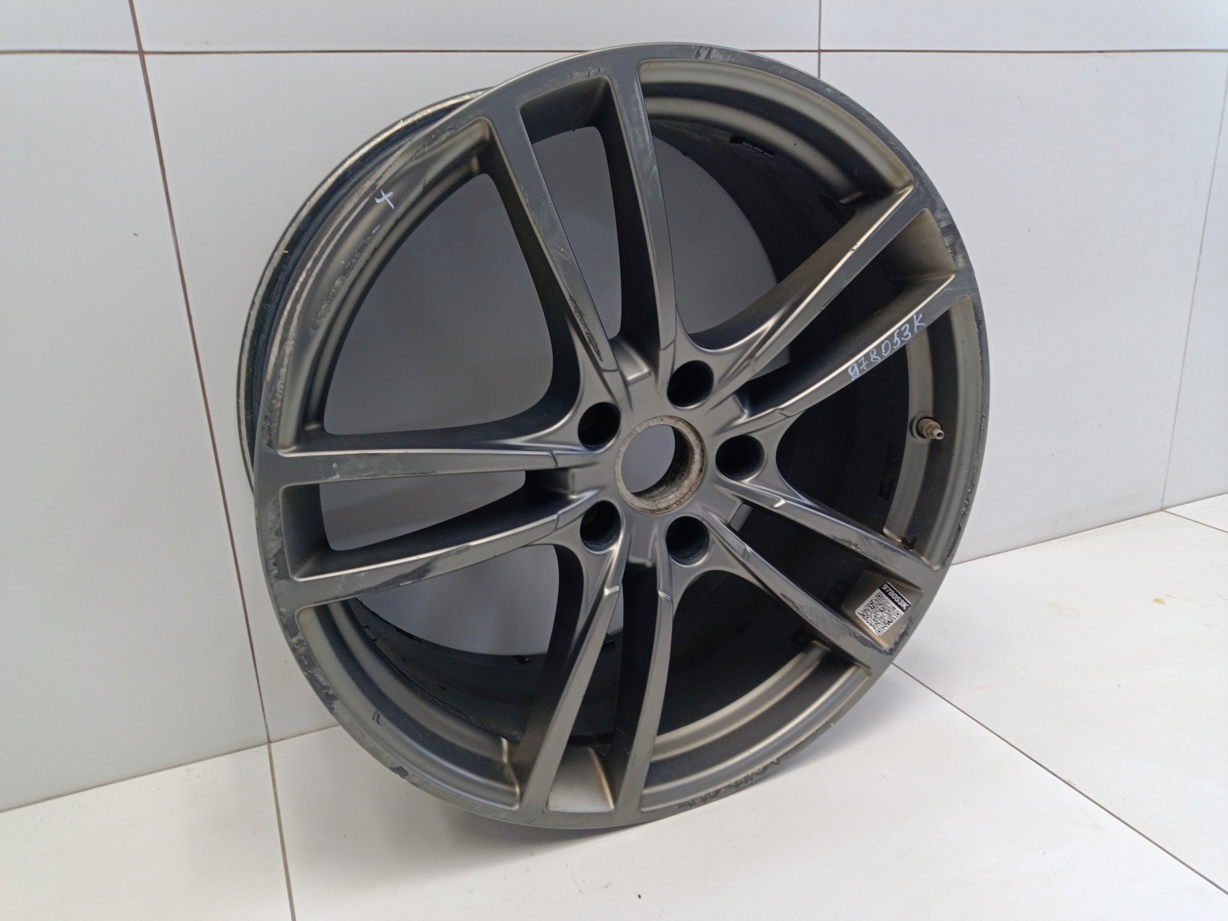 Диск колеса литой передний Porsche Cayenne 3 R21