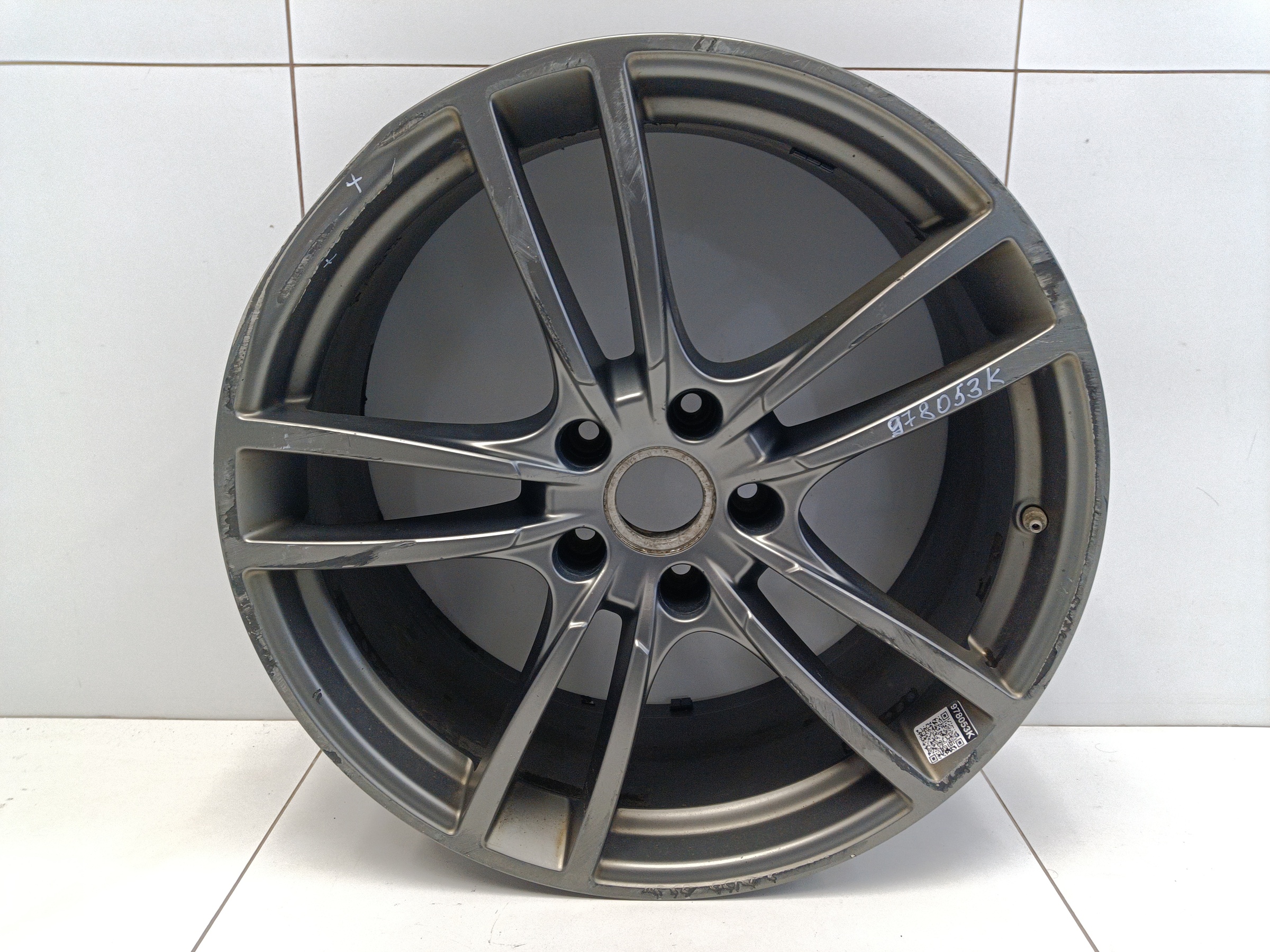 Диск колеса литой передний Porsche Cayenne 3 R21