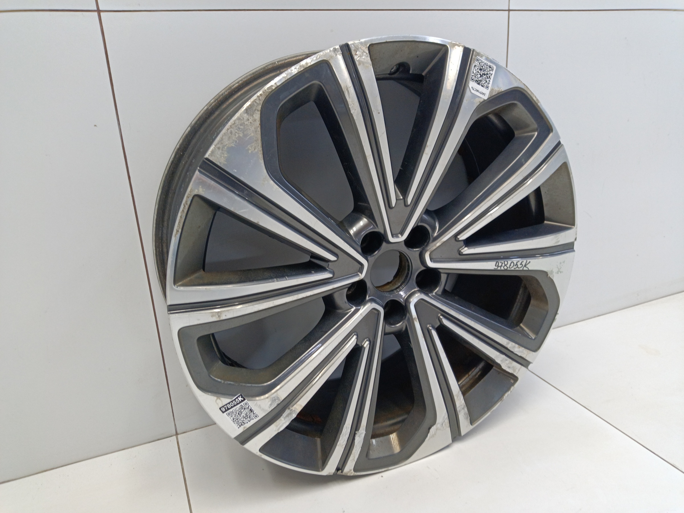 Диск колеса литой Exeed VX R20