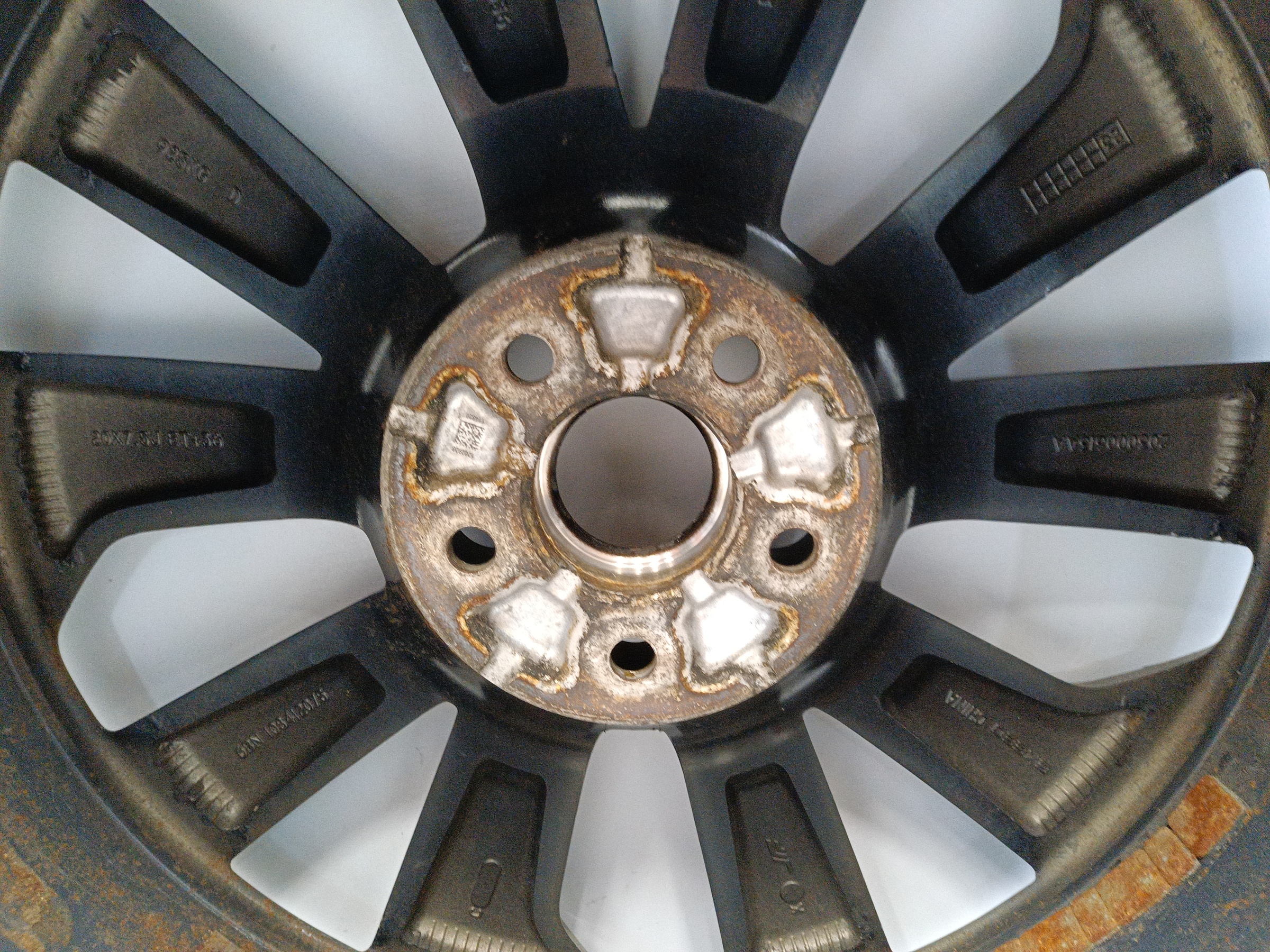 Диск колеса литой Exeed VX R20