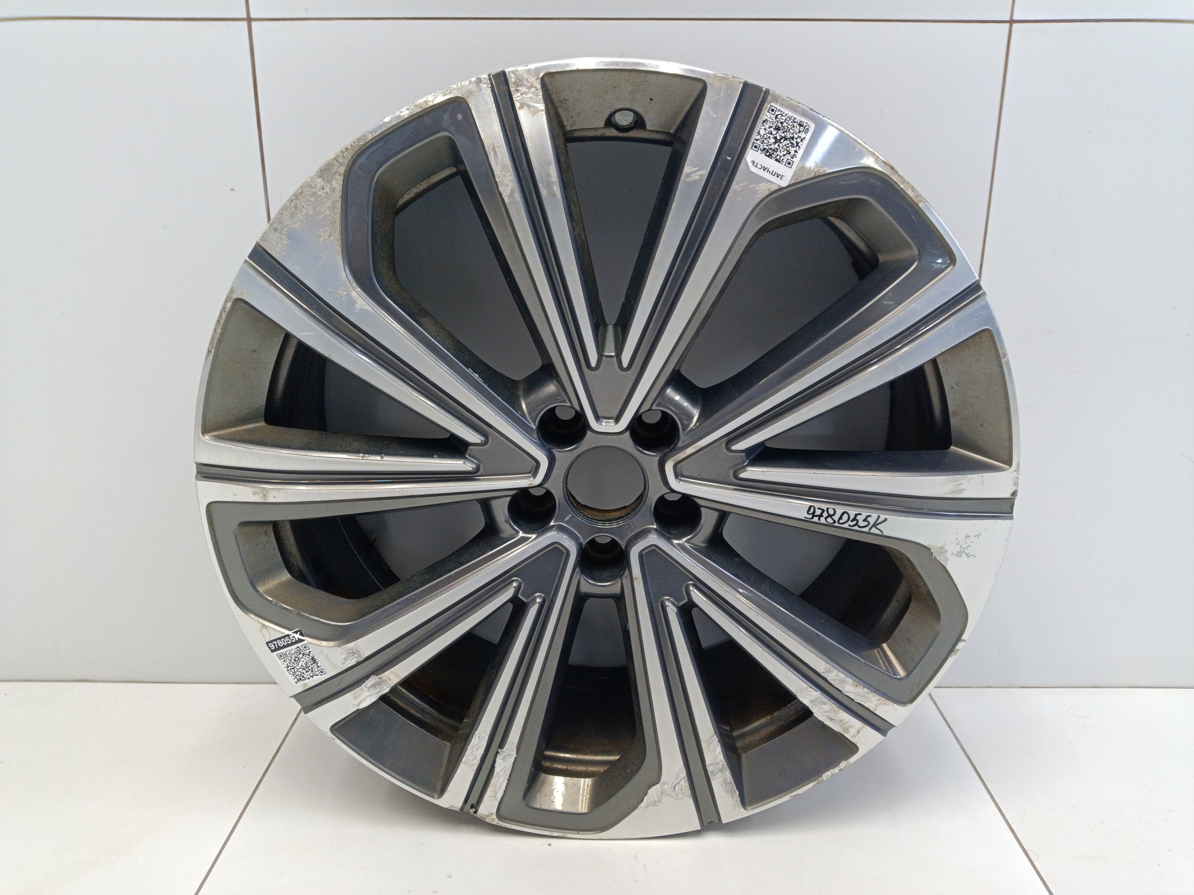 Диск колеса литой Exeed VX R20