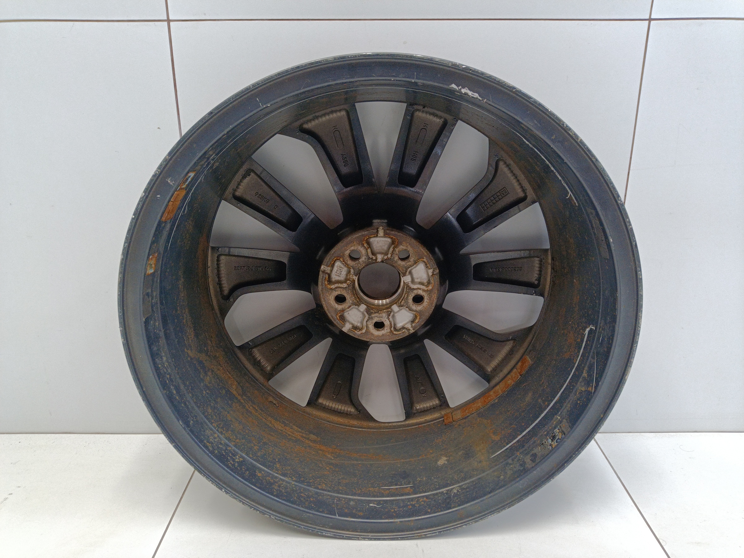 Диск колеса литой Exeed VX R20
