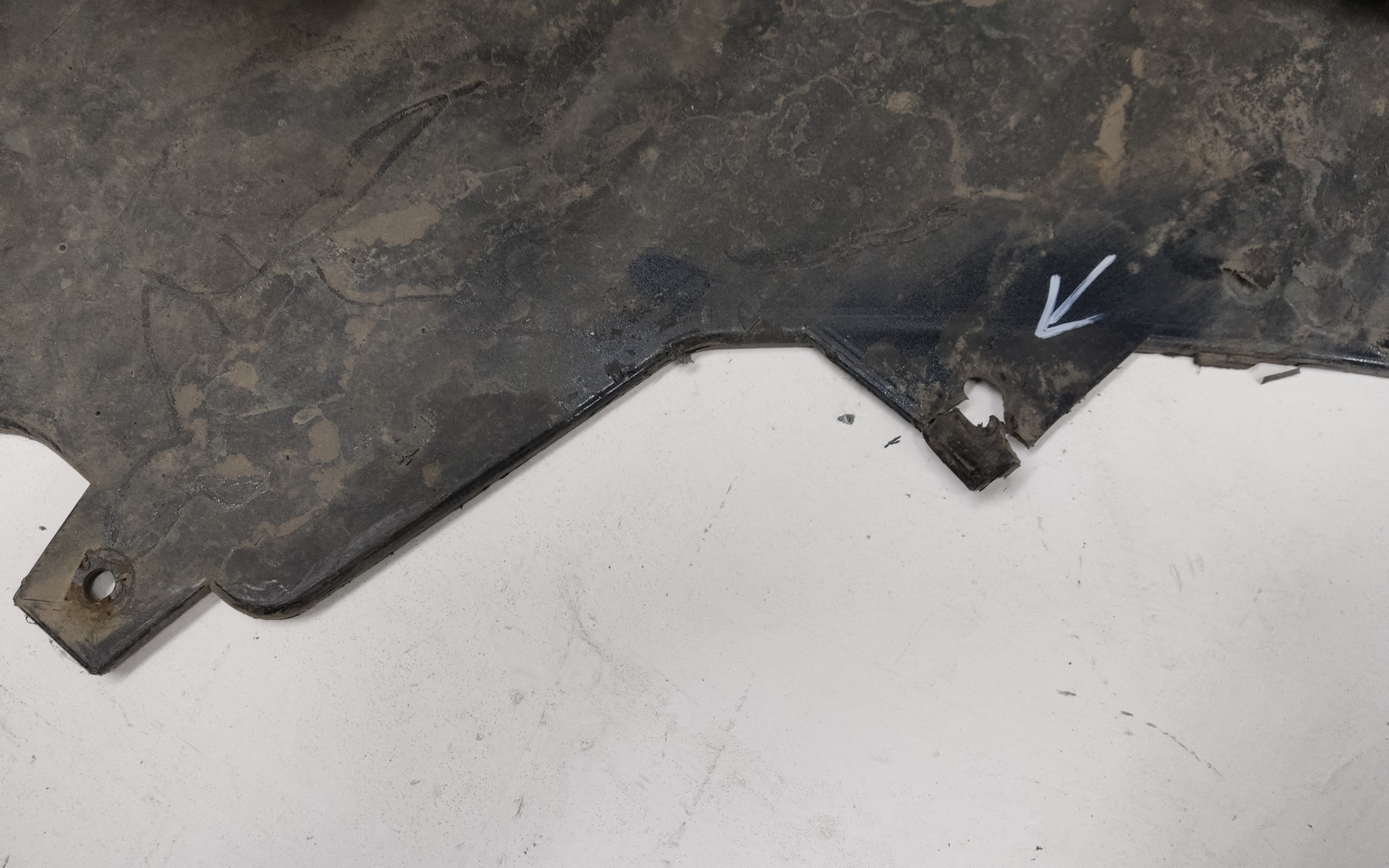 Бампер передний Audi A6 C7 Restail под омыватели и парктроник