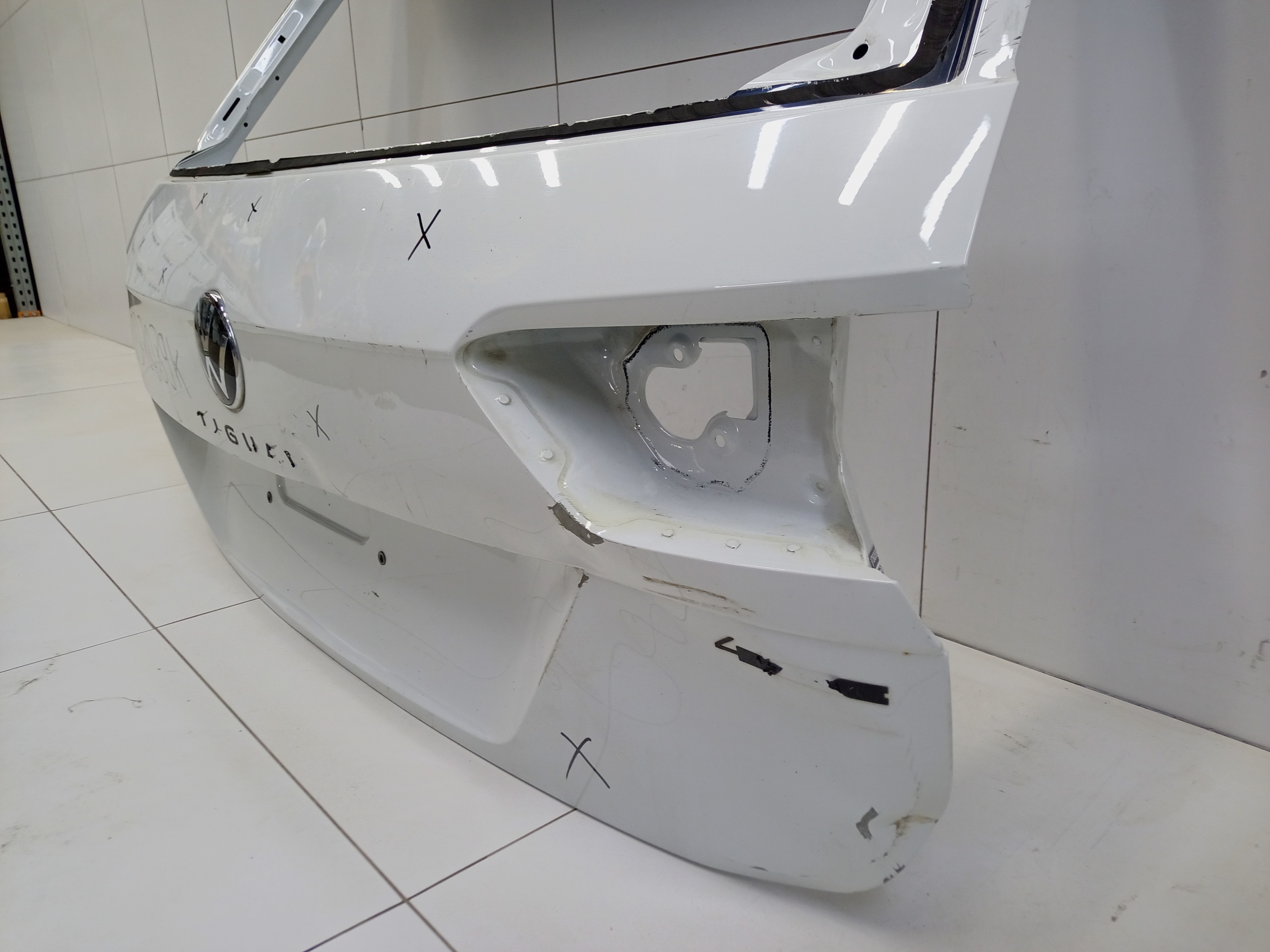 Крышка багажника Volkswagen Tiguan 2